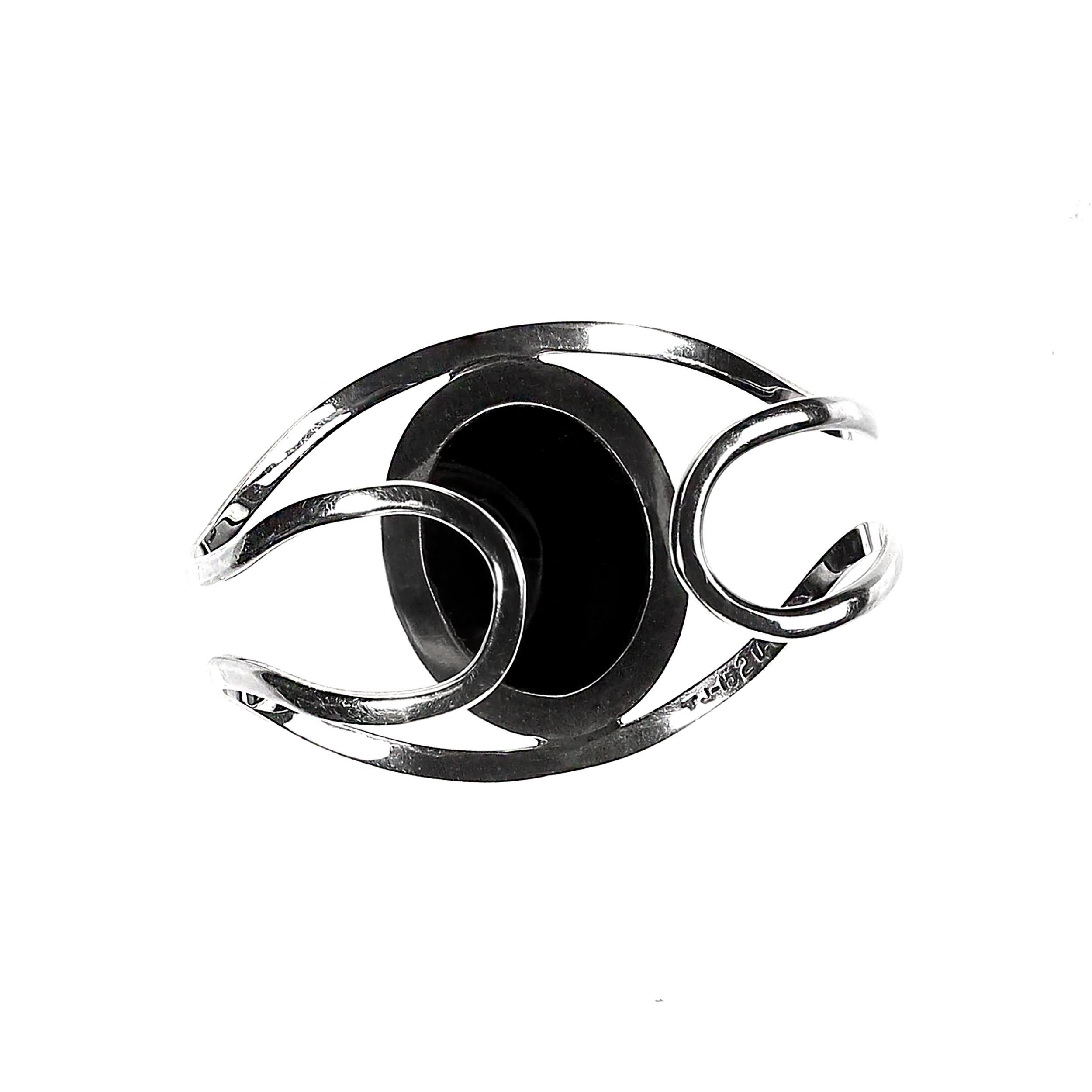 Artisan AJD Southwest Style Mosaic Oval Sitting Sterling Silver Bracelet For Sale