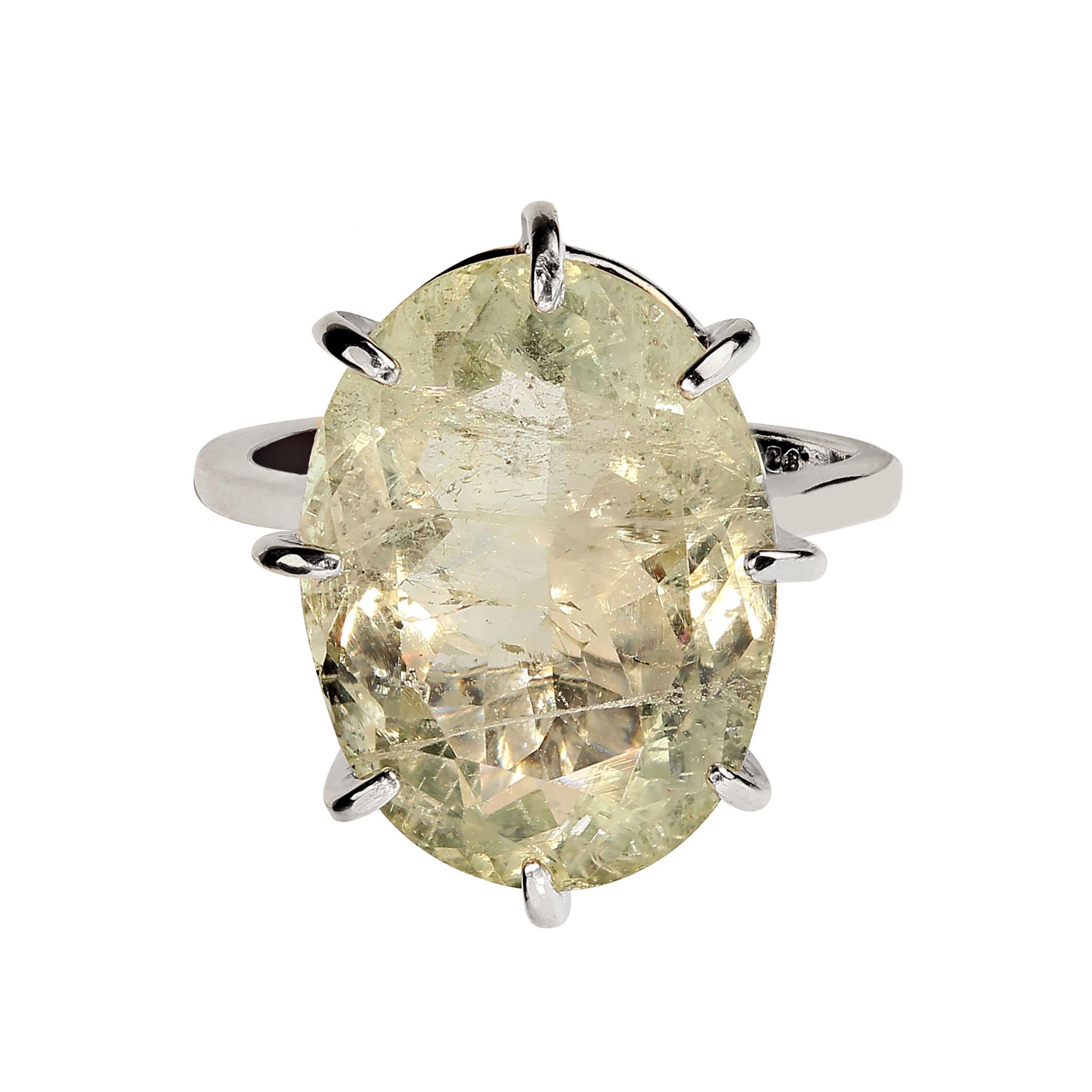 Taglio ovale AJD Anello scintillante con berillo verde ovale e 8 punte in argento sterling   Un grande regalo!