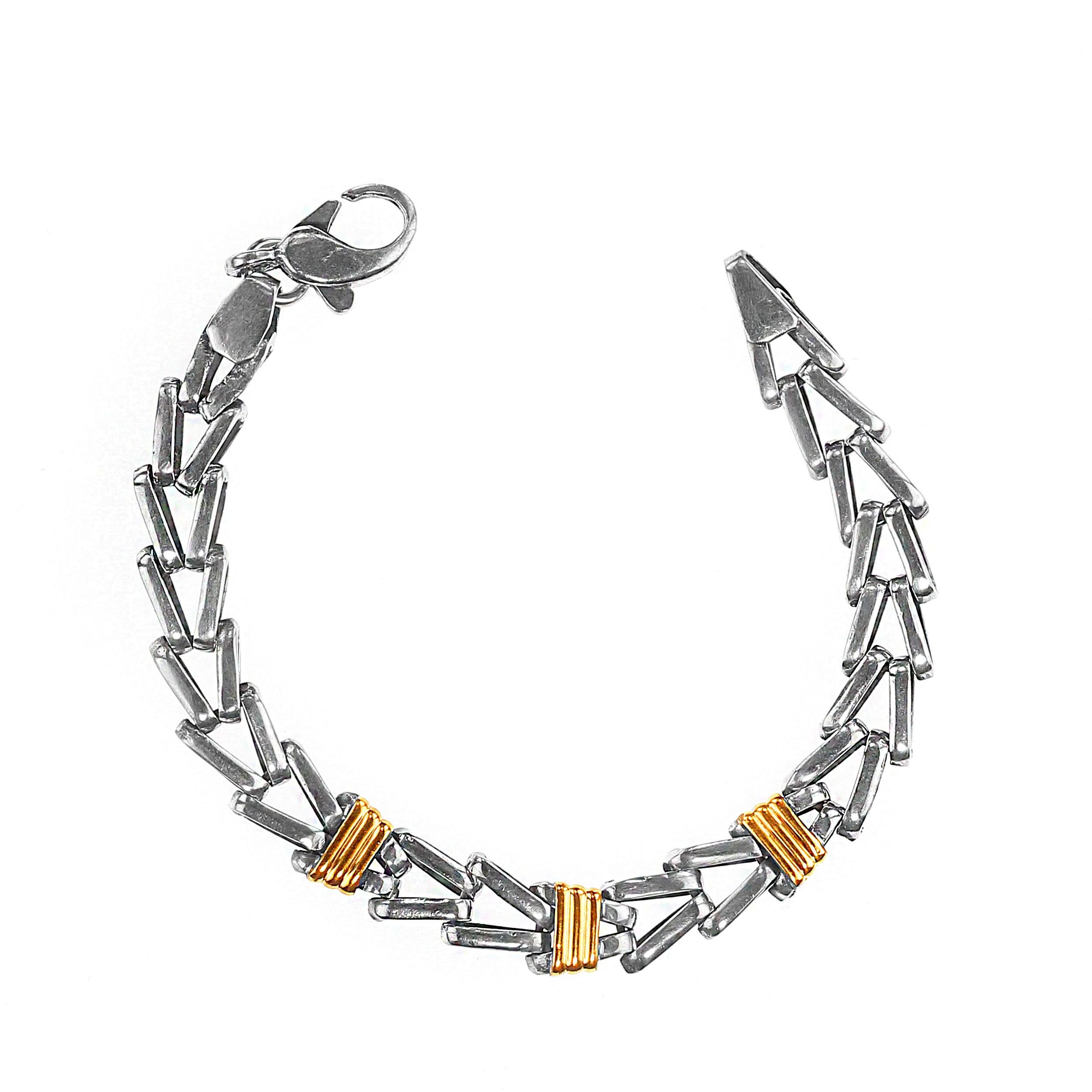 AJD Men's Sterling Silver Bracelet in Unique Herringbone Design For Sale 3