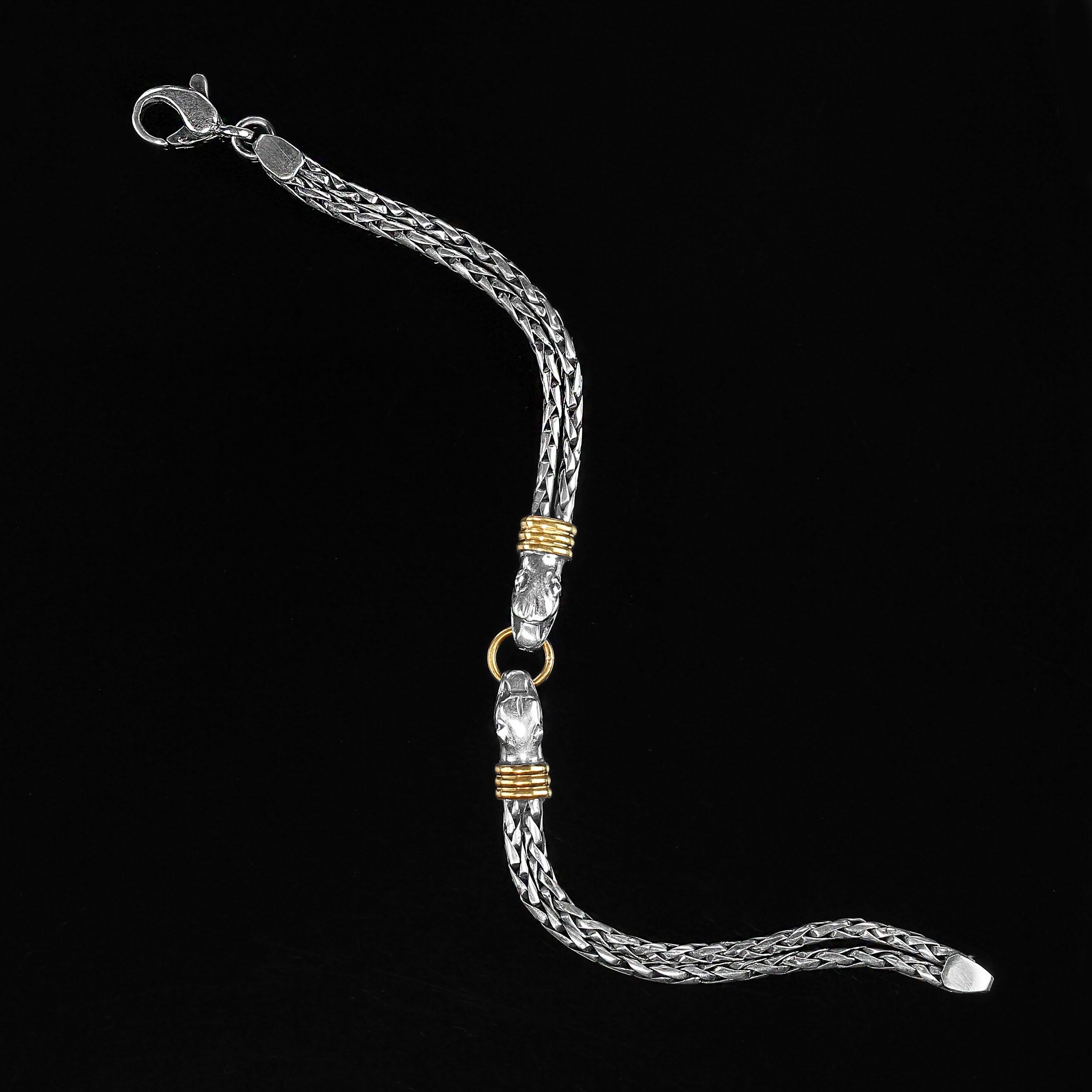 Bracciale AJD da uomo in argento sterling con motivo a doppia testa di serpente e accenti dorati in vendita 1