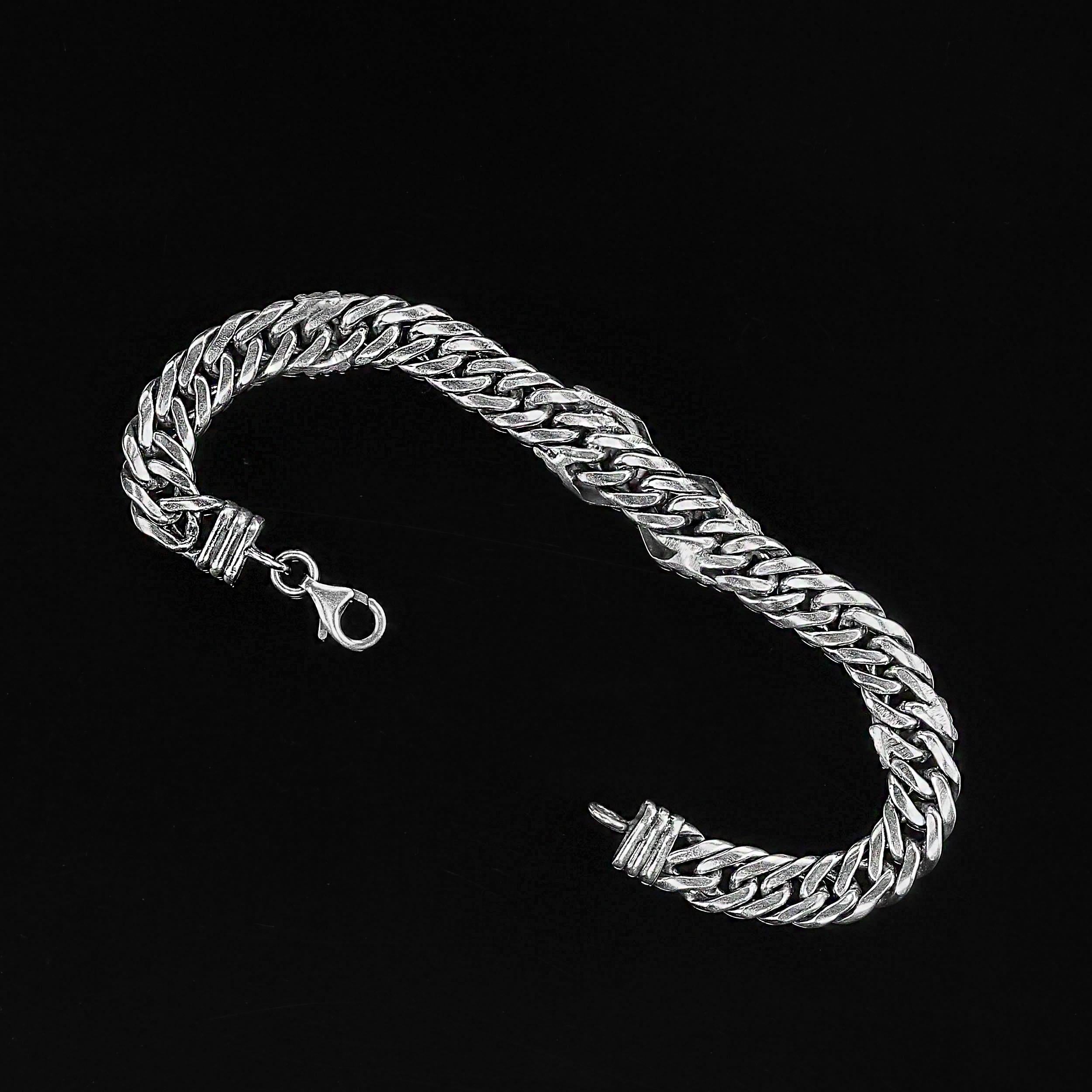 AJD Men's Sterling Silver Link Bracelet with Goldy Bars 7.5 Inches In Excellent Condition For Sale In Raleigh, NC