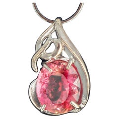 AJD Stunning 7 Cts Bright Pink/Apricot Natural Tourmaline Silver Pendant