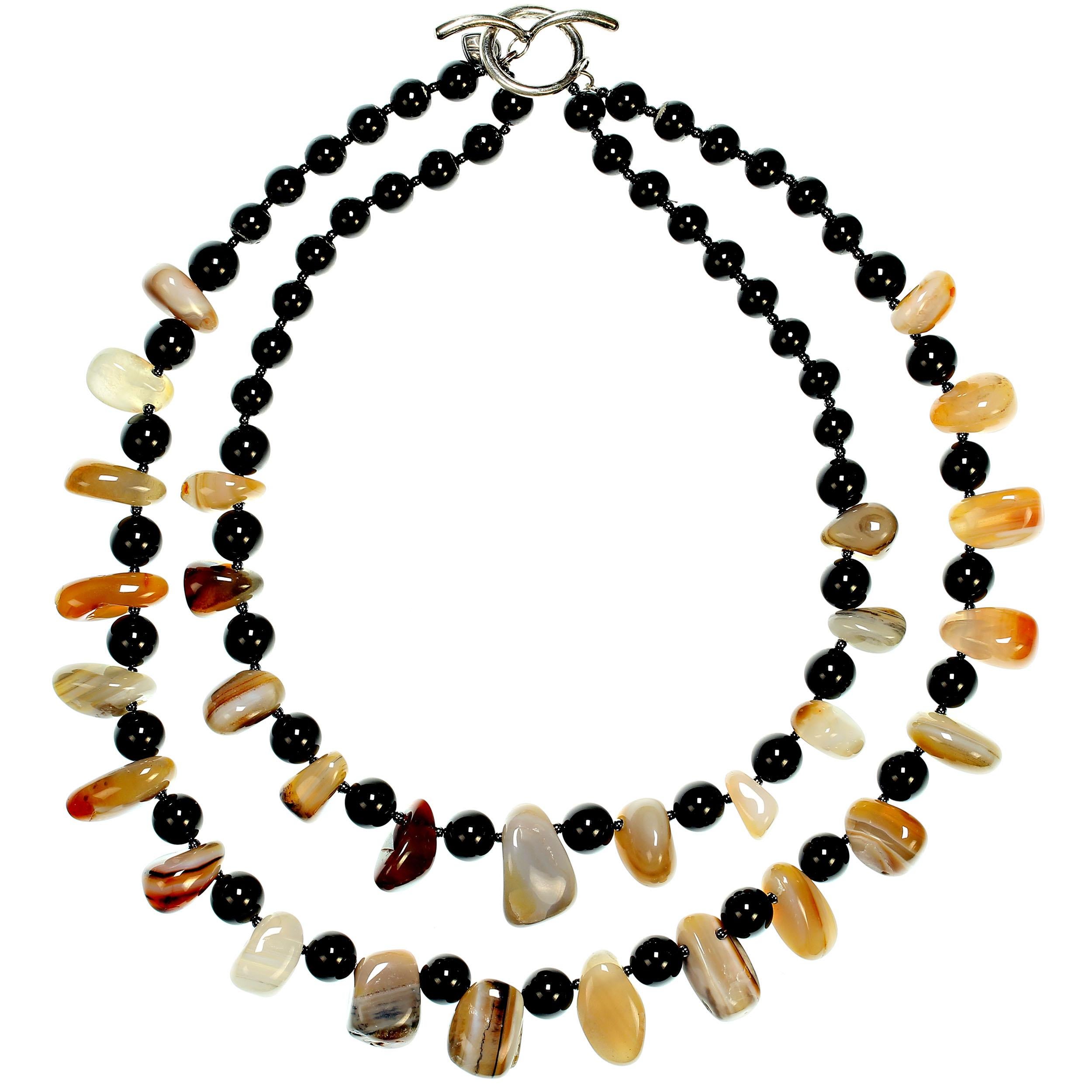 AJD Stunning Botswana Agate Nugget and Black Onyx Two strand necklace In New Condition For Sale In Raleigh, NC
