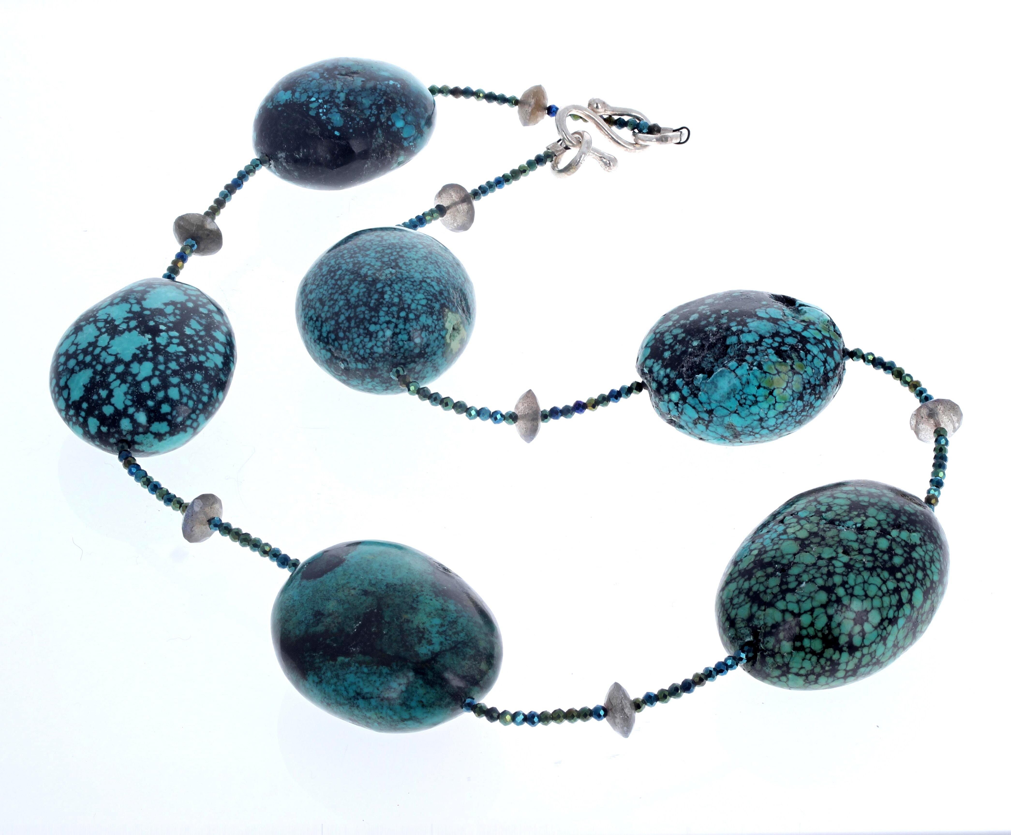 Oval Cut AJD Absolutely Elegant Natural Turquoise & Sparkling Labradorites Necklace