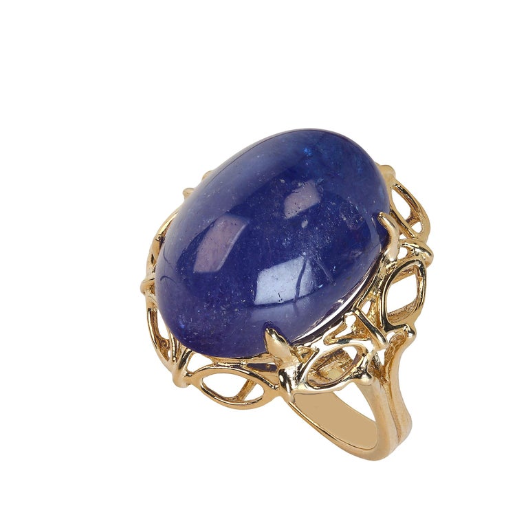 Women's or Men's AJD Tanzanite 27Ct Oval Cabochon in 14K Yellow Gold Ring For Sale