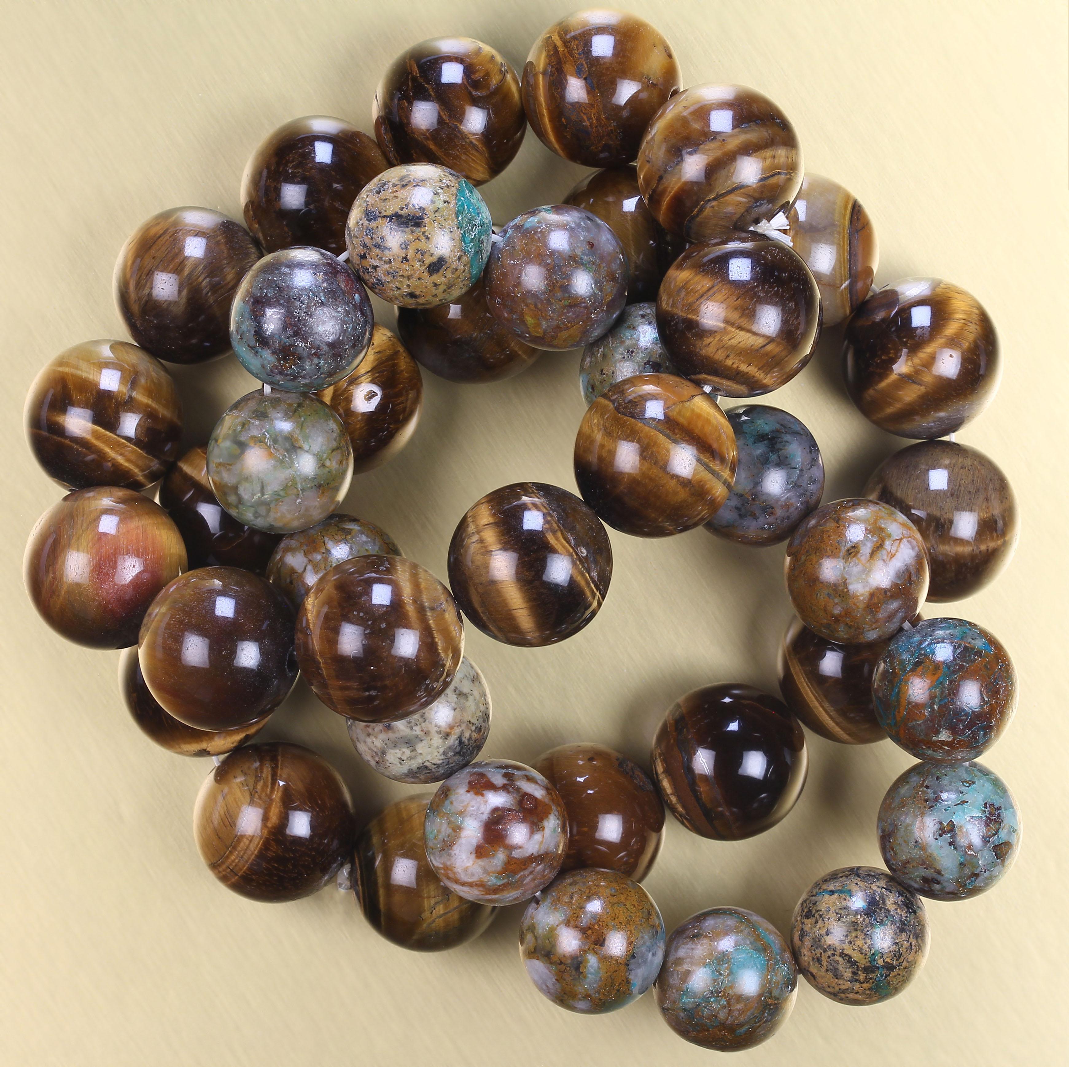 AJD Drei Herbst dehnbar Edelstein Perlen Armbänder im Zustand „Neu“ im Angebot in Raleigh, NC