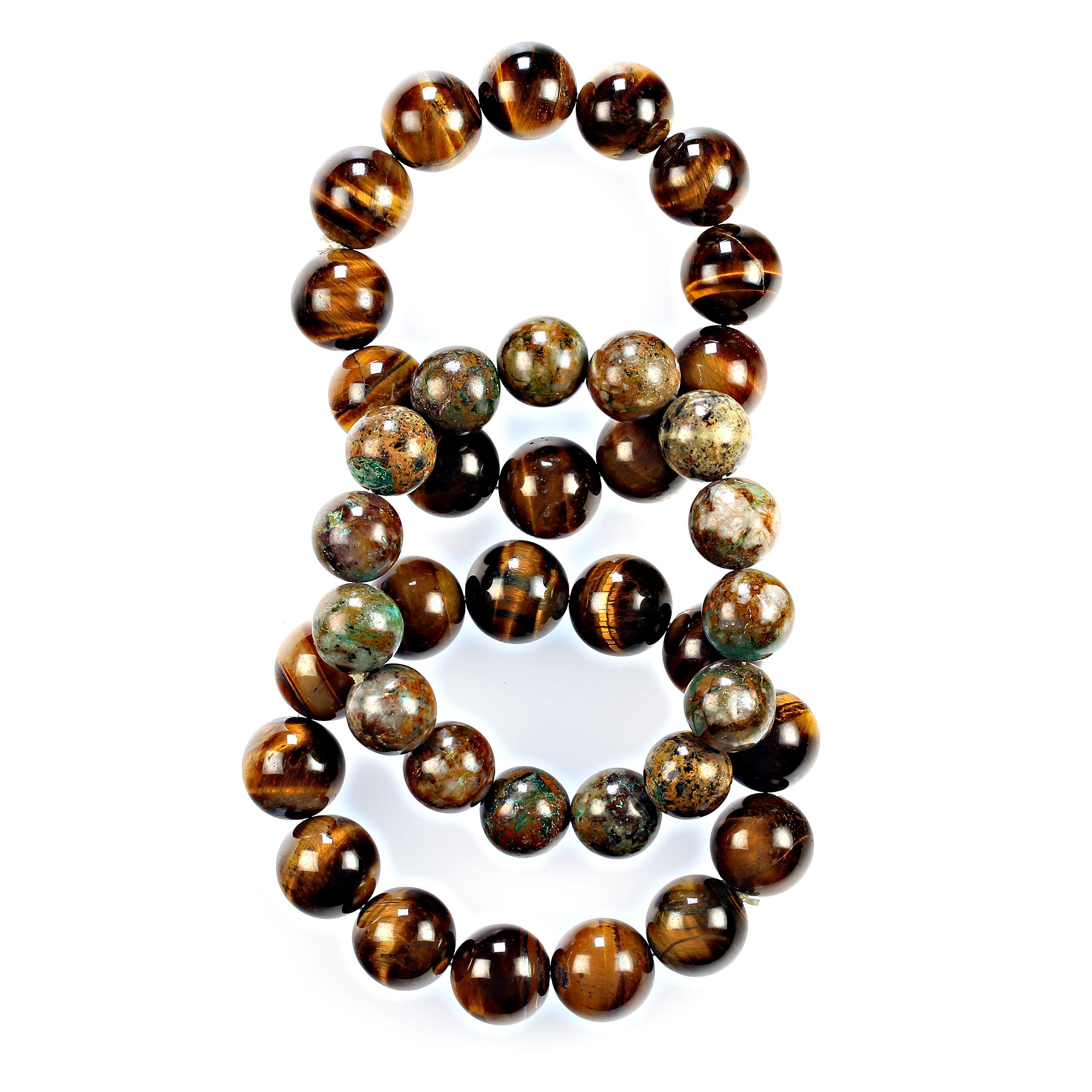 AJD Drei Herbst dehnbar Edelstein Perlen Armbänder für Damen oder Herren im Angebot