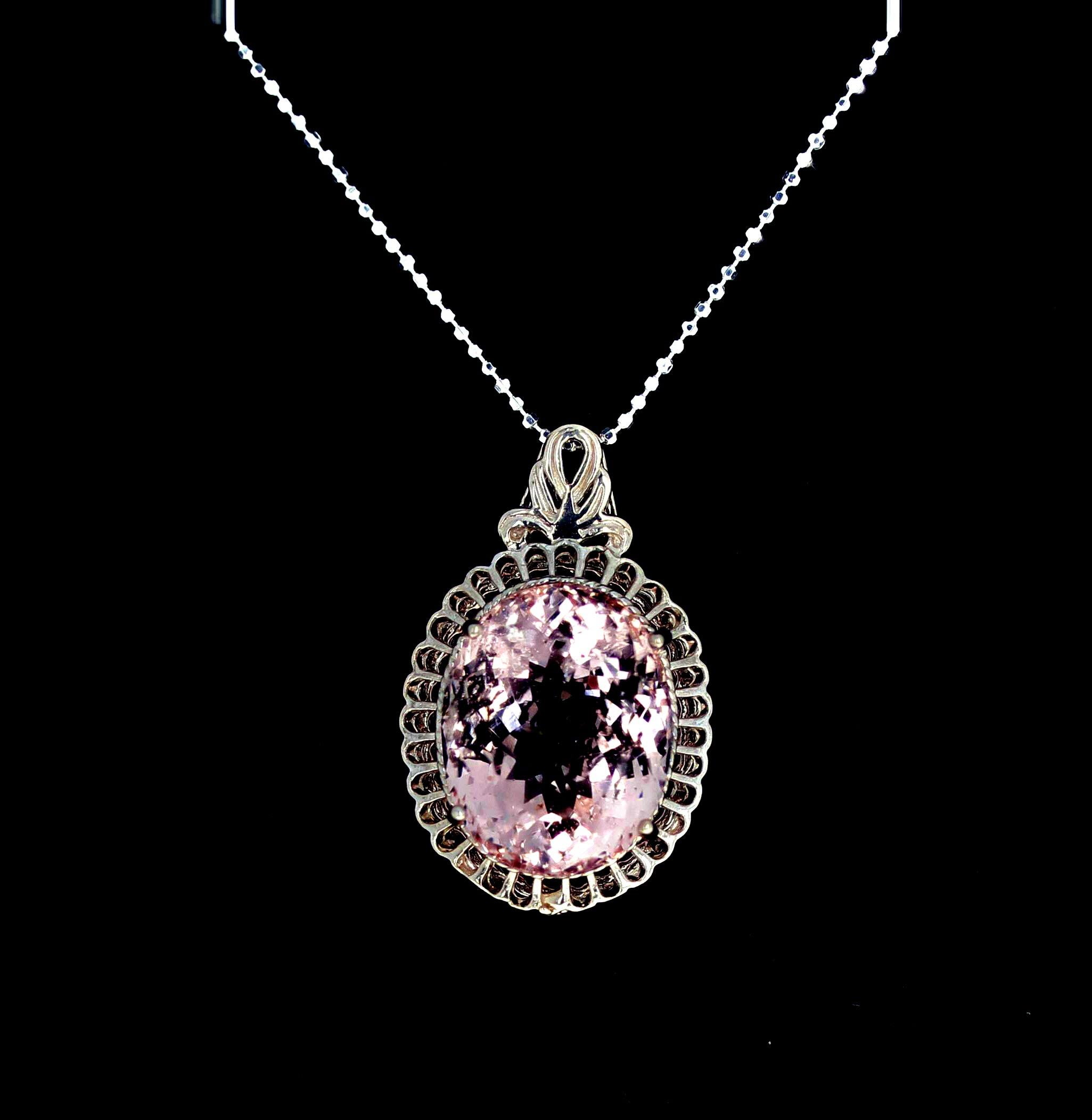 da uomo o donna Ciondolo classico insolito in argento massiccio con morganite da 29 carati A. Silver in vendita