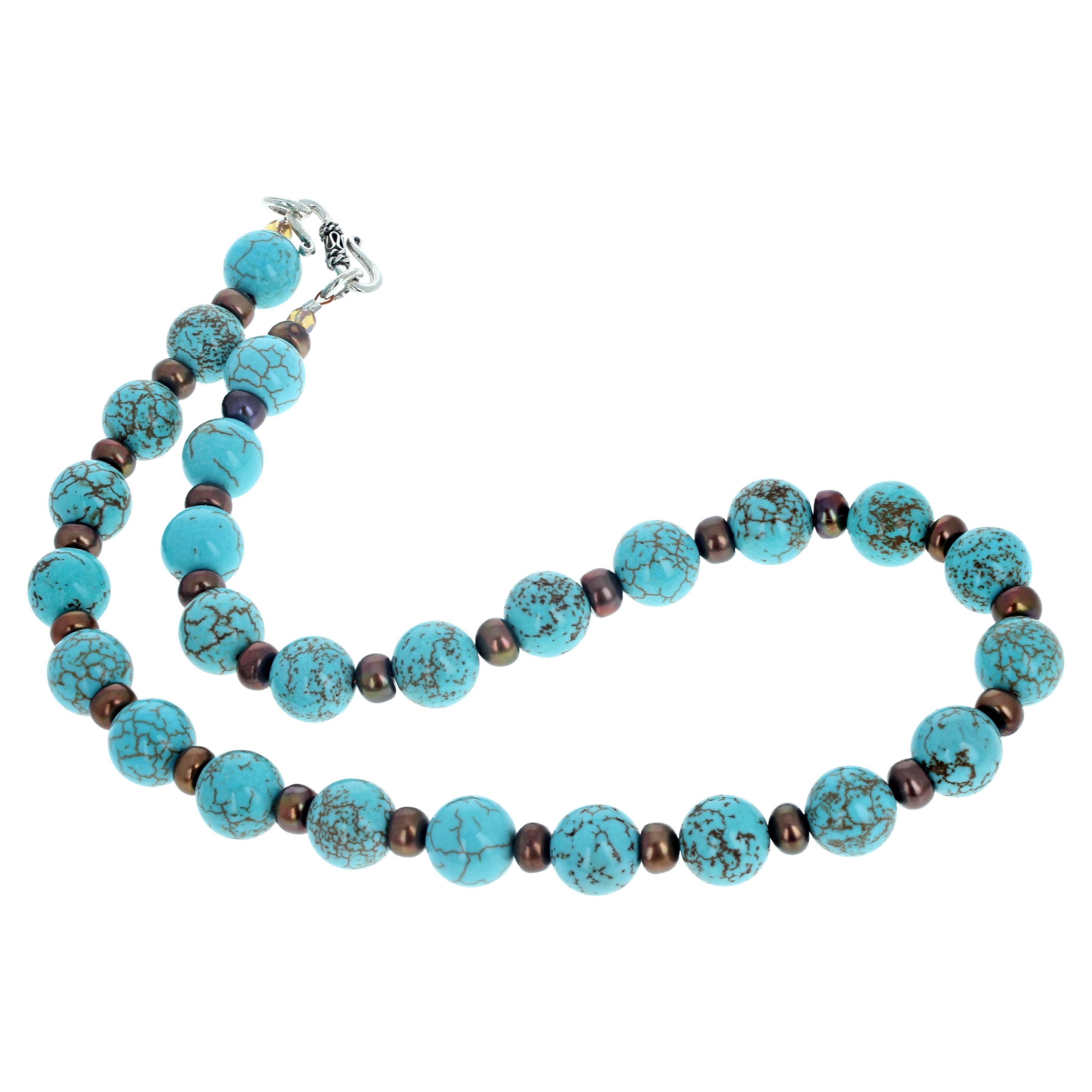 Collana AJD Glamorous Superbly Elegant in vera magnesite e corallo dorato da 18 pollici