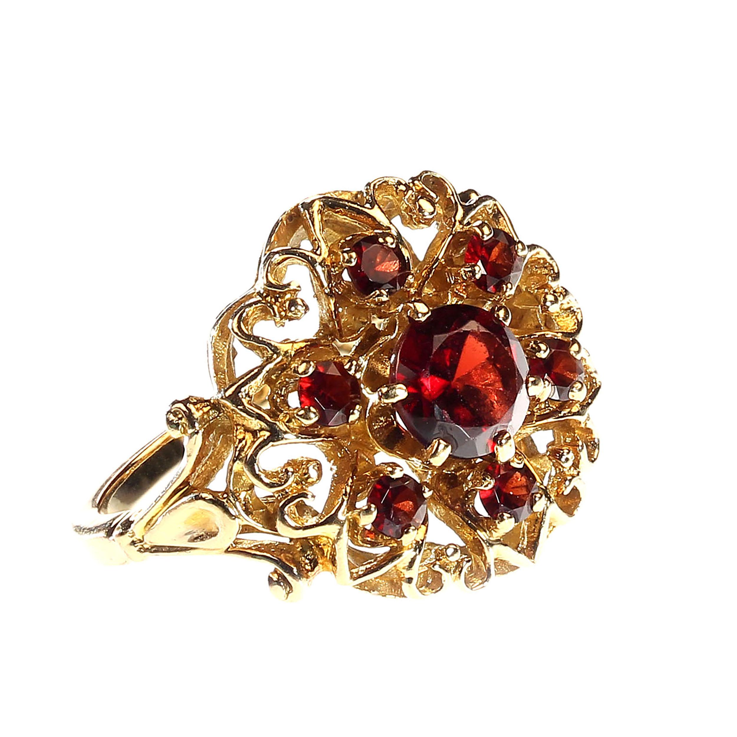 Women's or Men's AJD Vintage Garnet and 14k Yellow Gold Ring Size 5.25 For Sale
