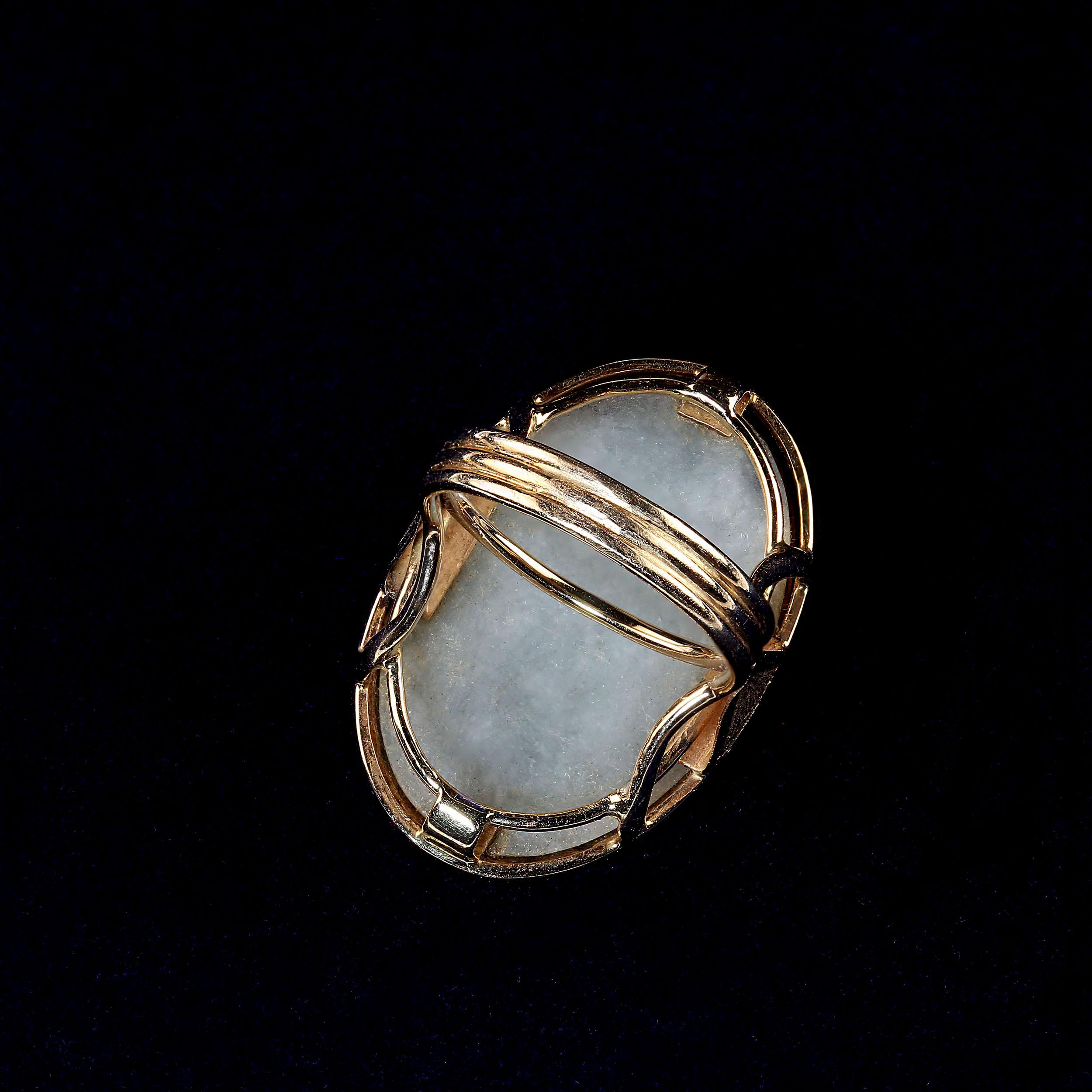 AJD Vintage Late 20th Century Yellow Gold and Jadeite Cabochon Ring Size 4.75 2