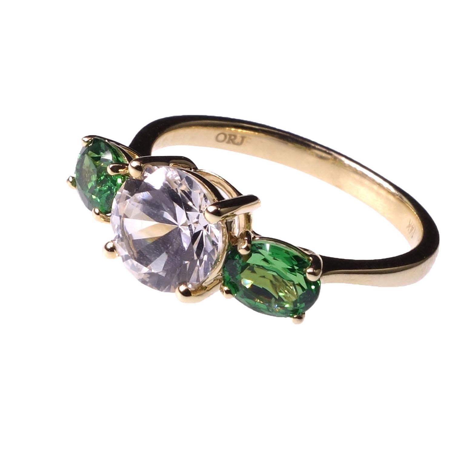 AJD White Sapphire and Green Tsavorite  14K Yellow Gold Cocktail Ring For Sale 1