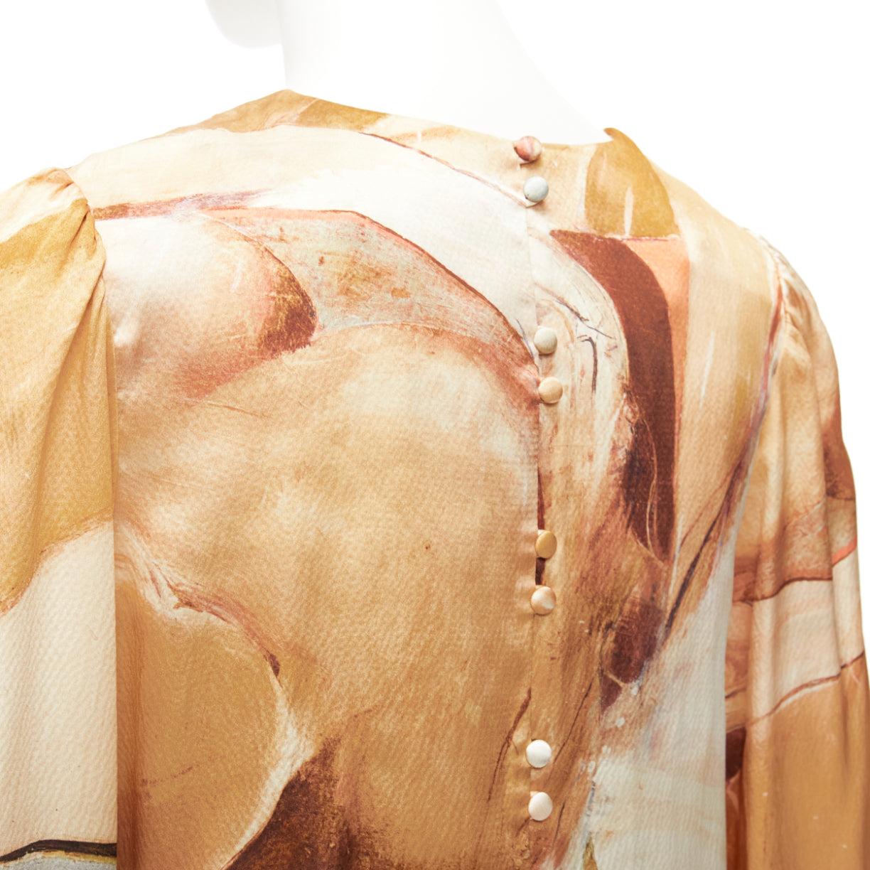AJE 2018 100% silk beige blue abstract brush print puff sleeve top UK6 XS
Reference: AAWC/A00743
Brand: Aje
Collection: 2018
Material: Silk
Color: Blue, Beige
Pattern: Abstract
Closure: Button
Lining: Multicolour Silk
Extra Details: Fabric wrapped