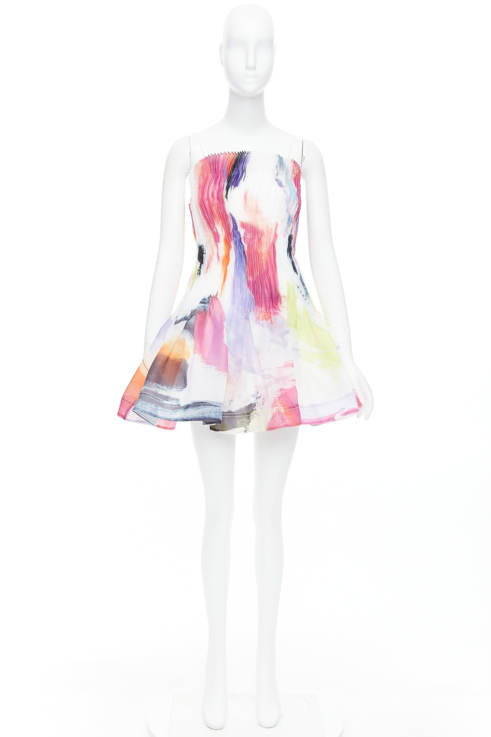 AJE Celestial mini abito plissettato bianco multicolore con stampa astratta a vernice UK4 XXS in vendita 4