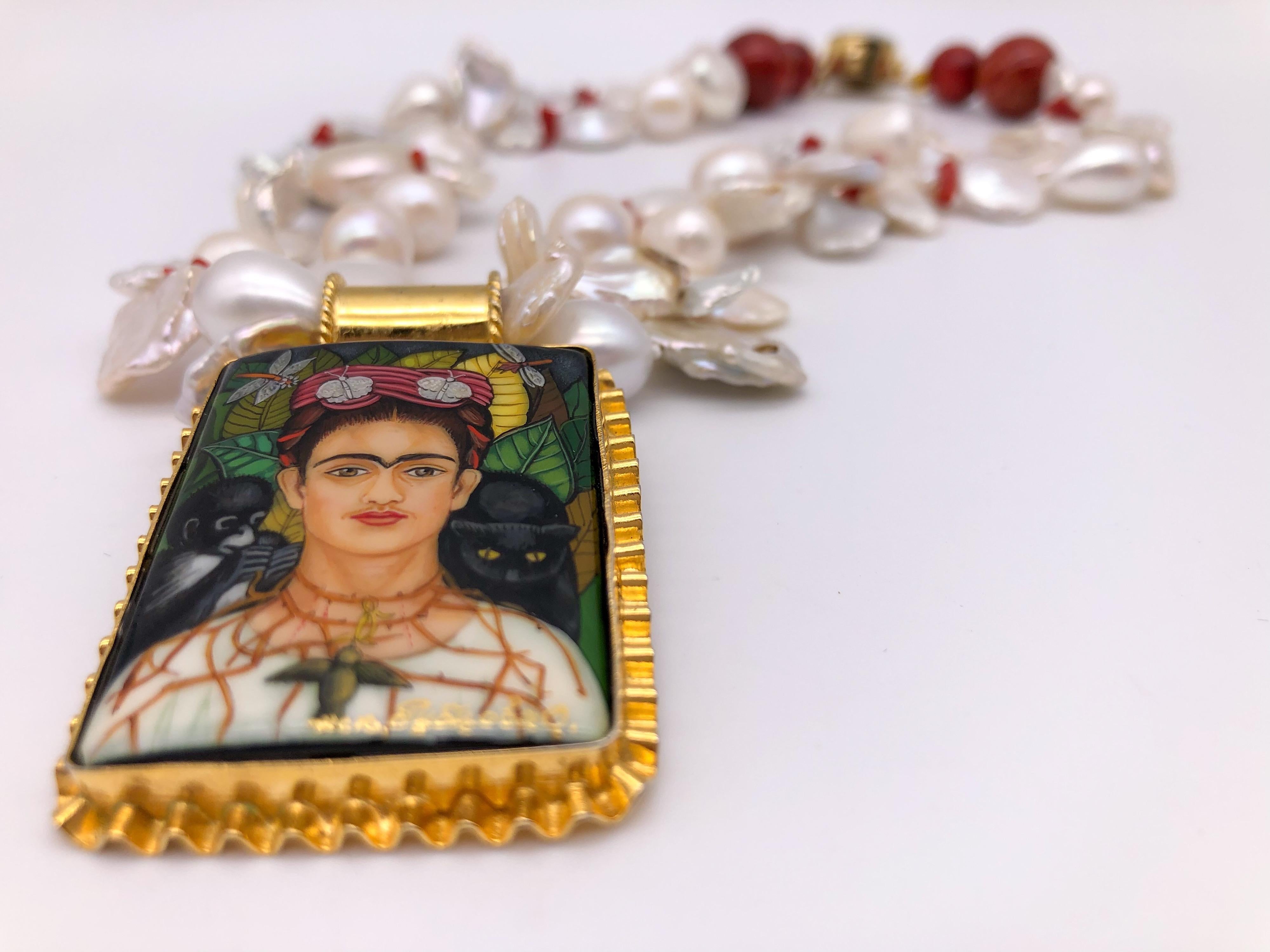 A.Jeschel 2 strand pearl necklace surrounds Russian hand-painted pendant. In New Condition In Miami, FL