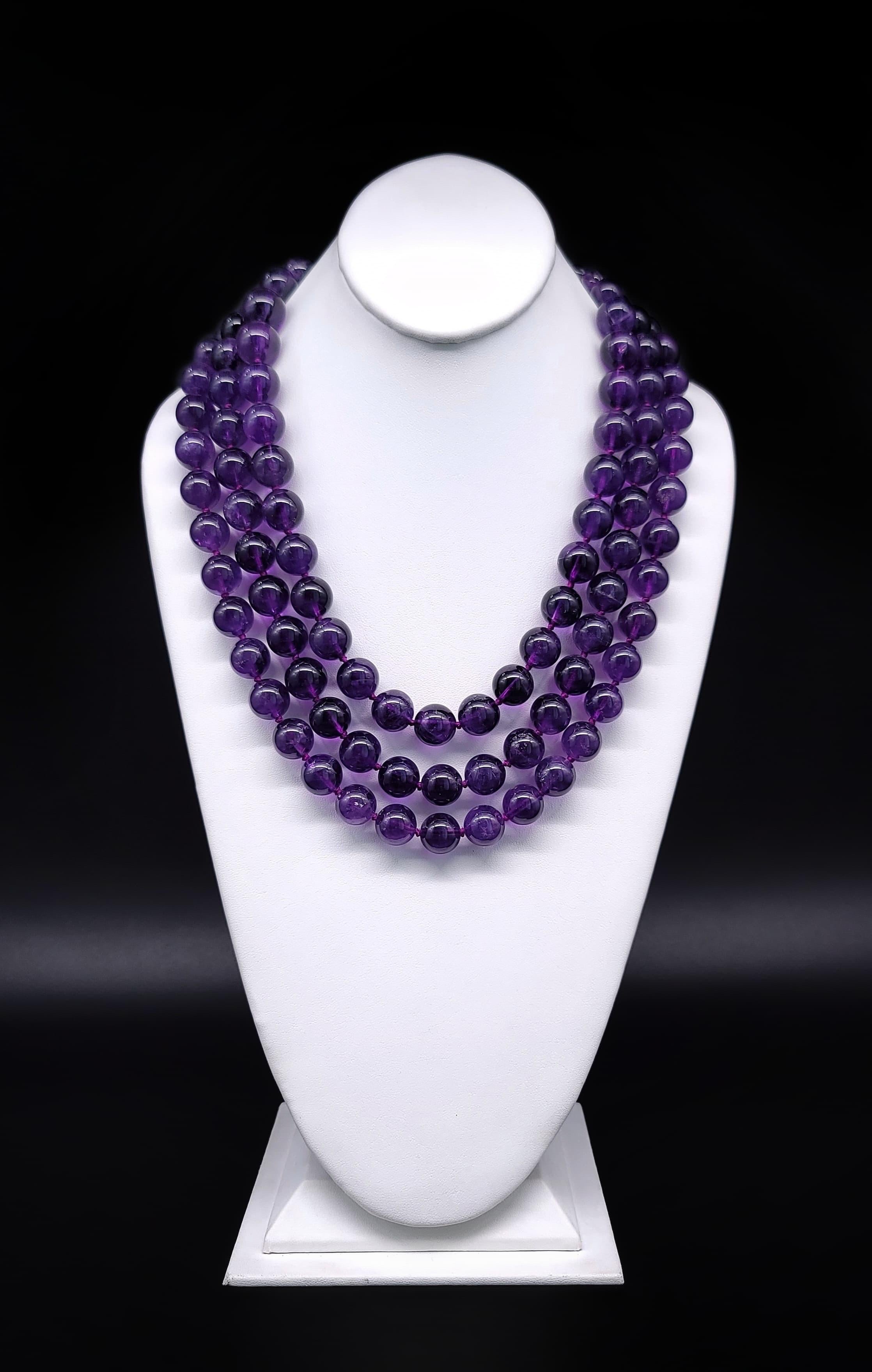 A.Jeschel  Amethyst necklace with a Vintage Venetian glass clasp. 10