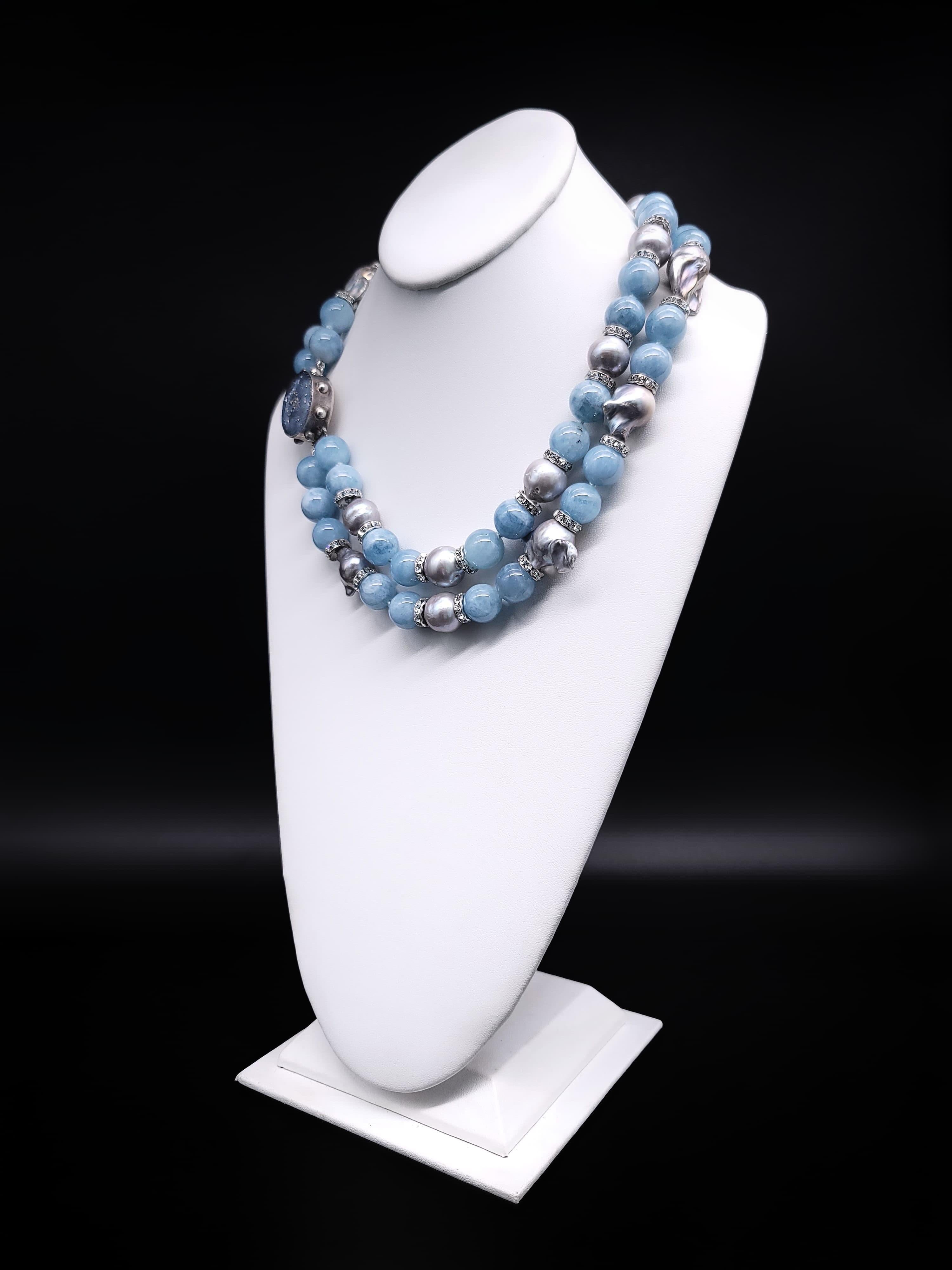 A.Jeschel Aquamarine and Baroque Grey Pearls necklace. For Sale 7
