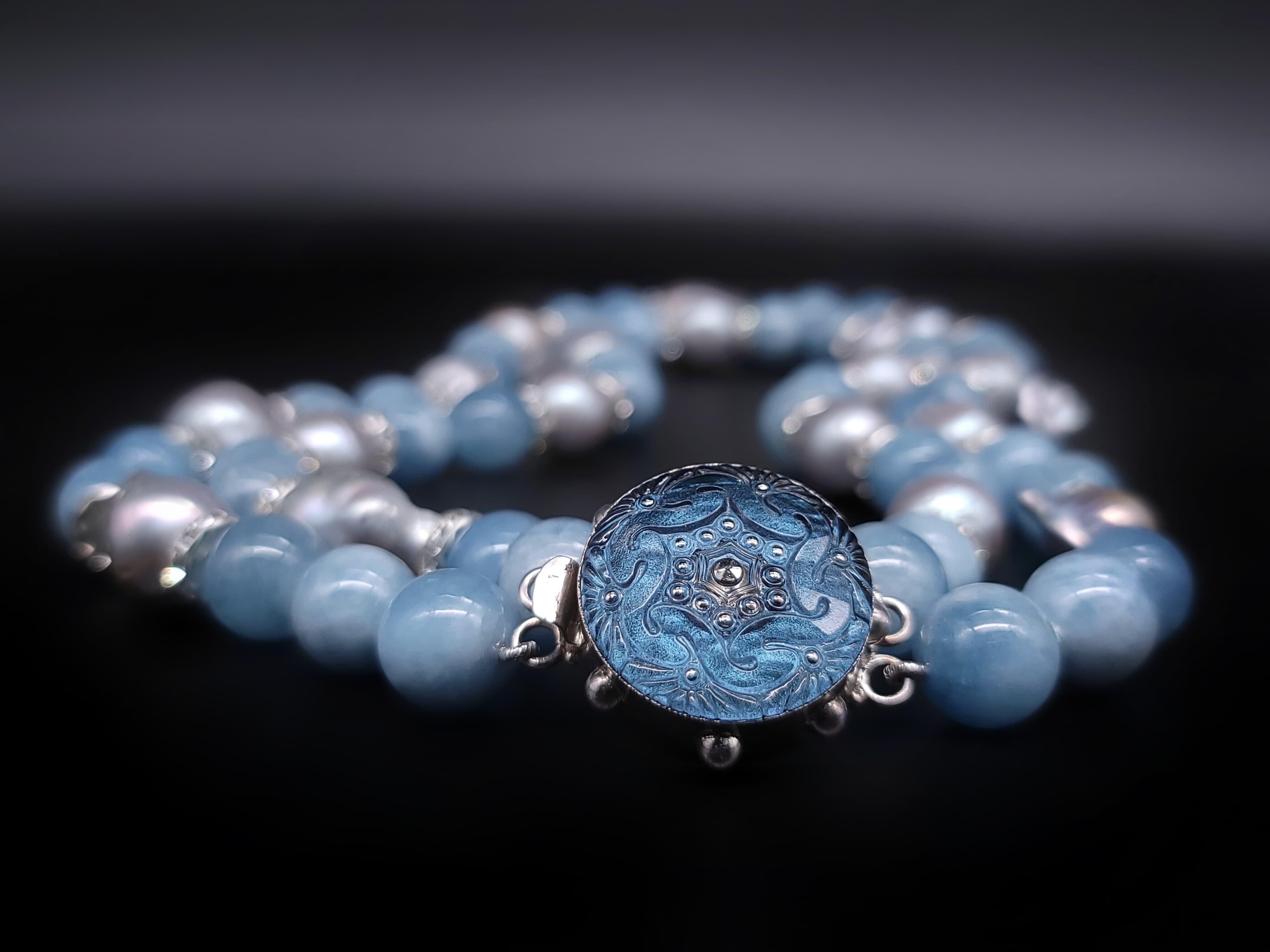 A.Jeschel Aquamarine and Baroque Grey Pearls necklace. In New Condition For Sale In Miami, FL