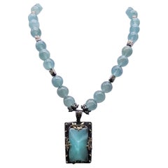 A.Jeschel Collar de aguamarina con un potente colgante.