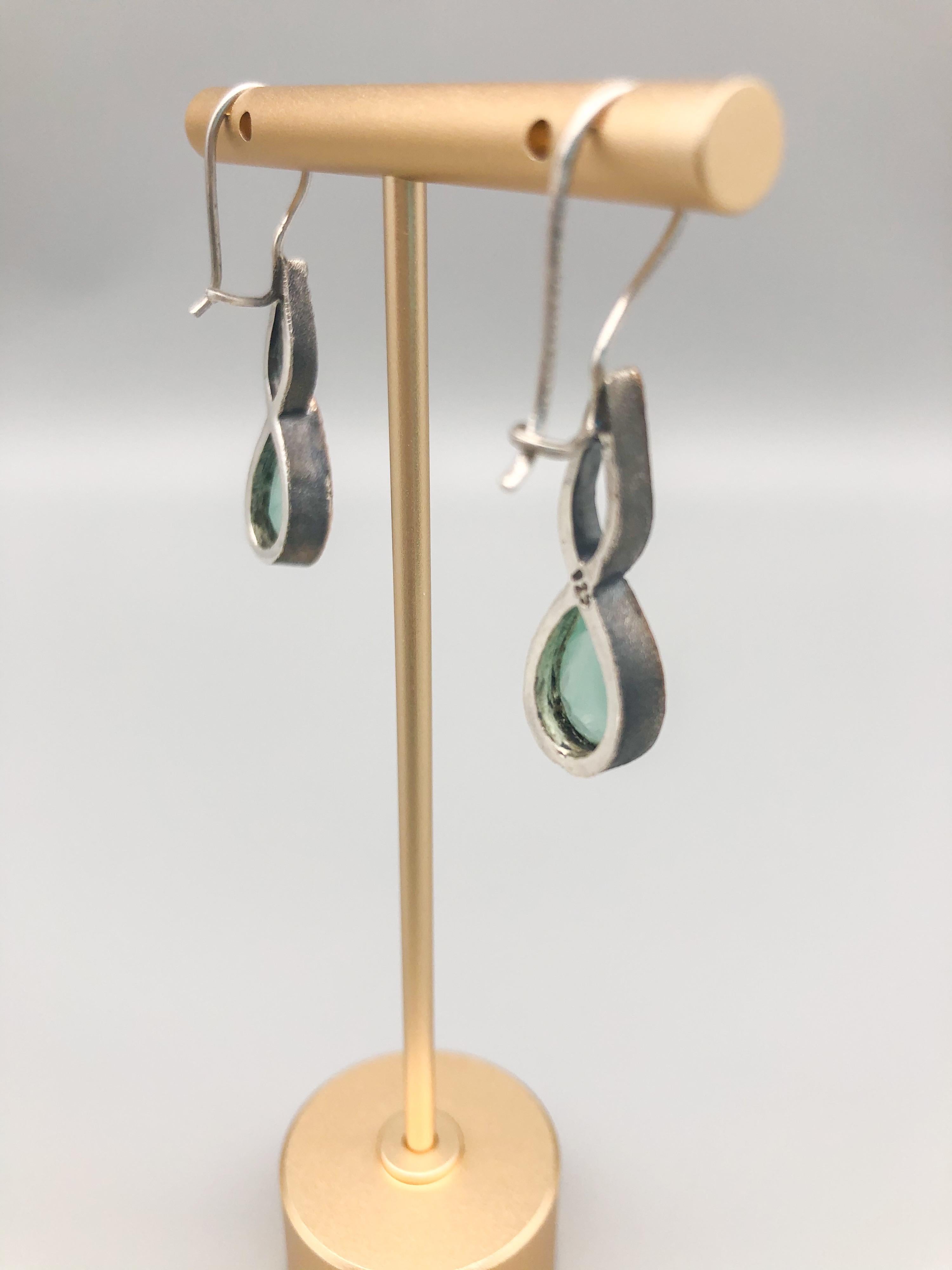 A.Jeschel Aquamarine twisted drop earrings In New Condition For Sale In Miami, FL