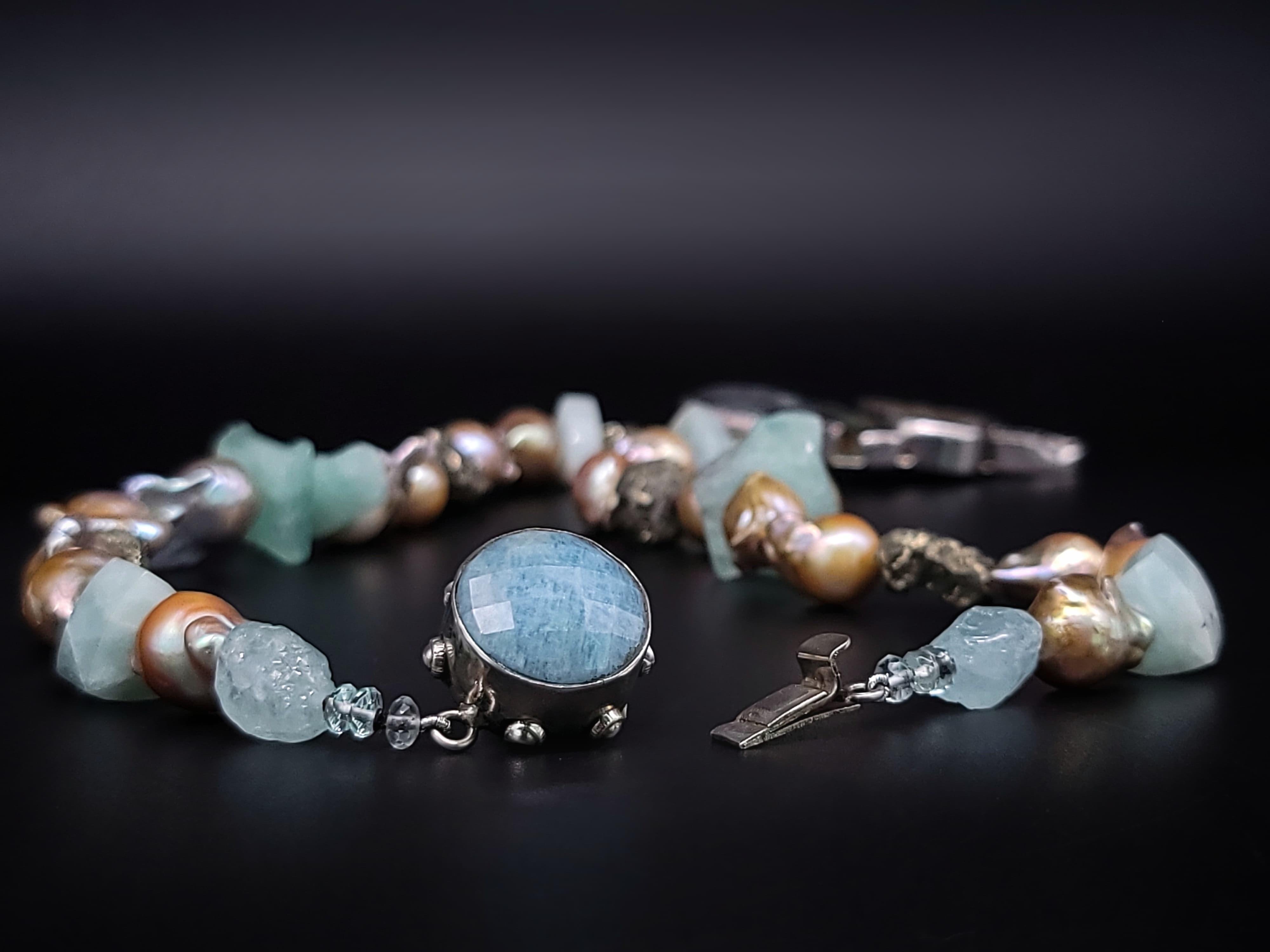A.Jeschel Collier de perles baroques et d'aigues-marines avec pendentif en verre romain fin. en vente 11