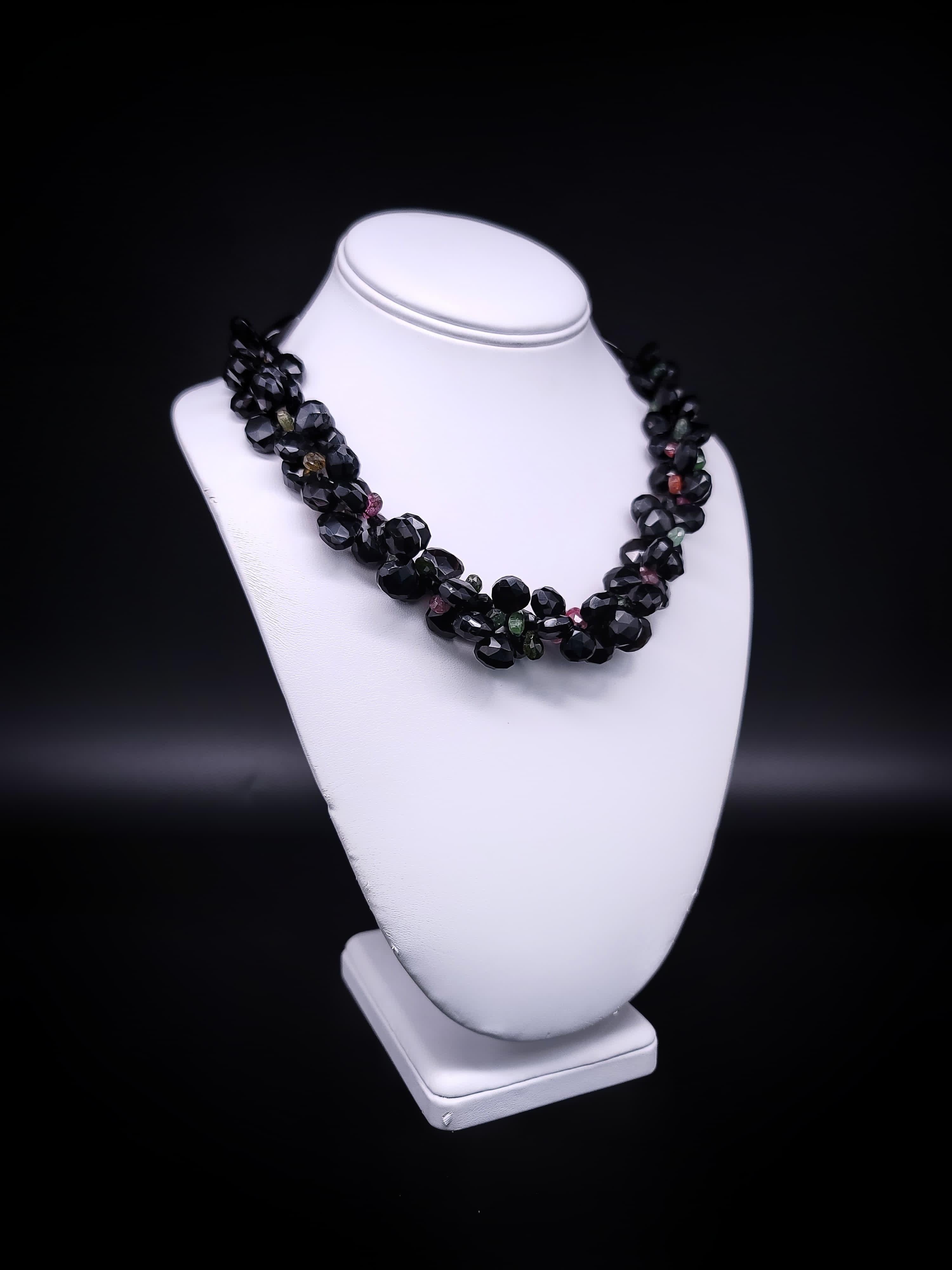A.Jeschel Collier Brillant en grenat noir et tourmaline en vente 4