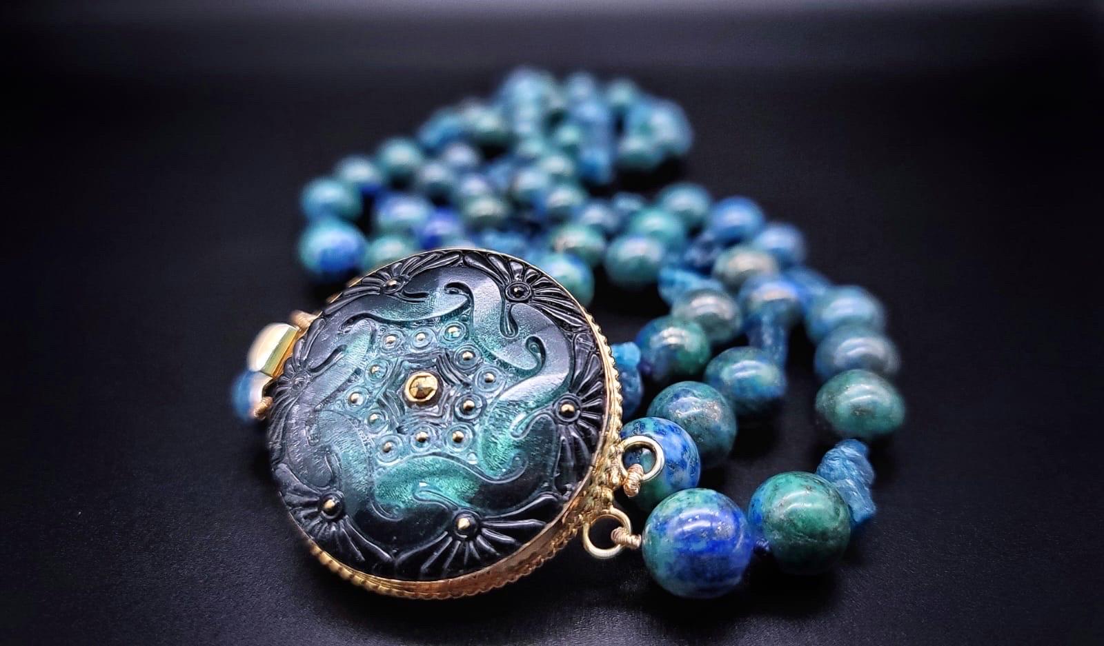 A.Jeschel Collana accattivante in crisocolla e apatite con chiusura in vetro vintage. in vendita 9