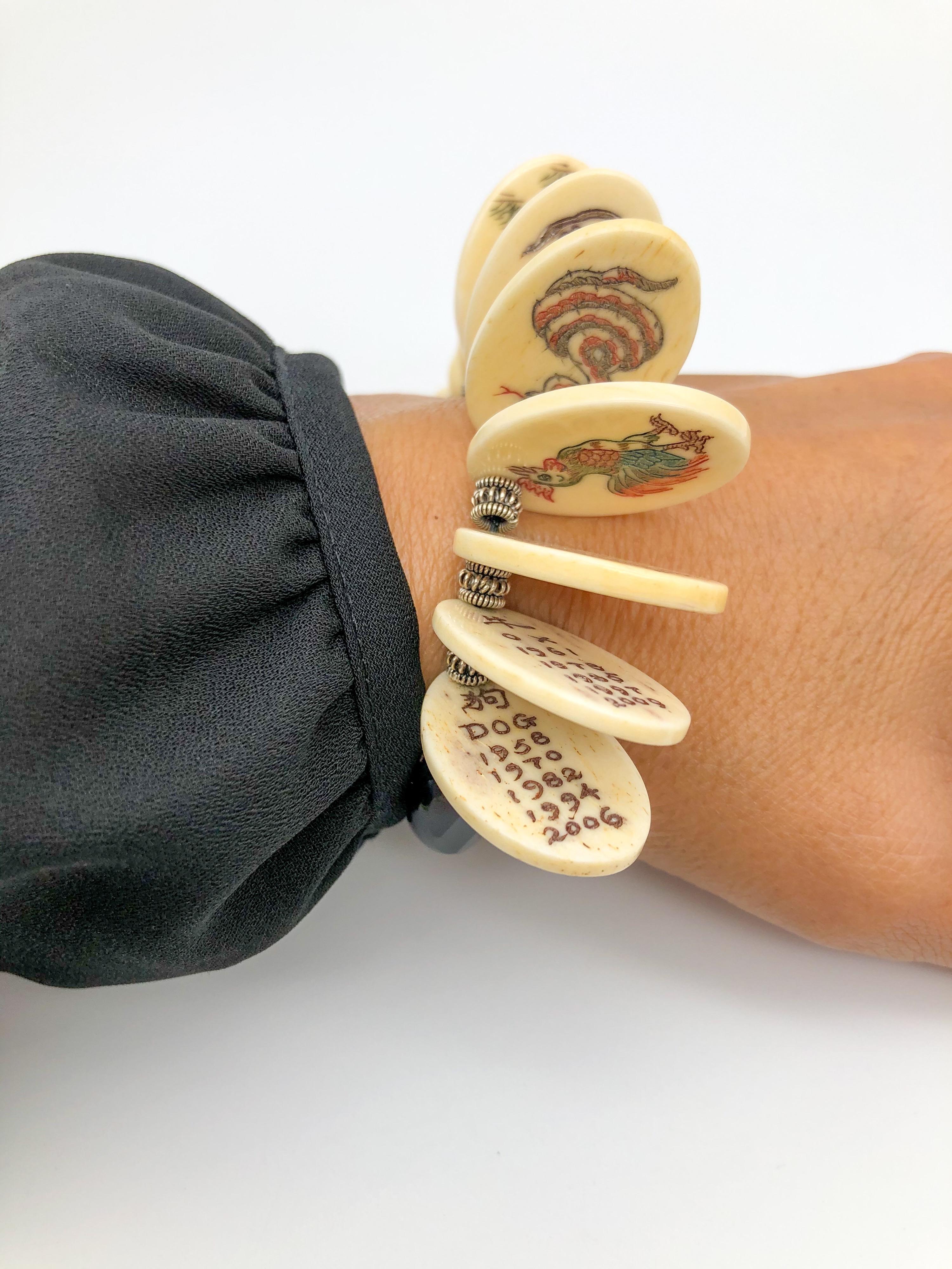 A.Jeschel Chinesisches Zodiac Armband handbemalt mit Onyxperlen im Angebot 1