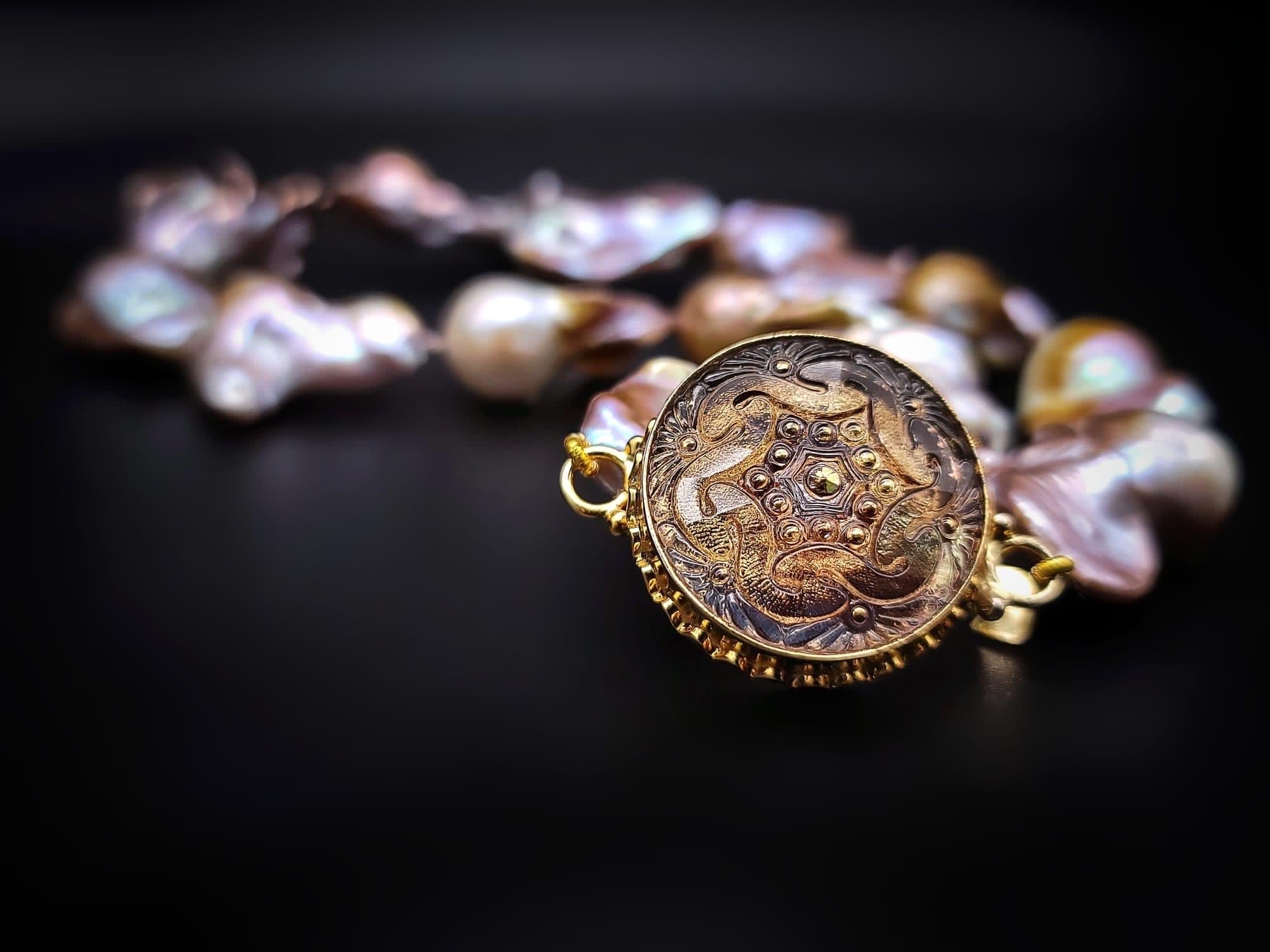 A.Jeschel Elegant Baroque Pearl Necklace For Sale 1