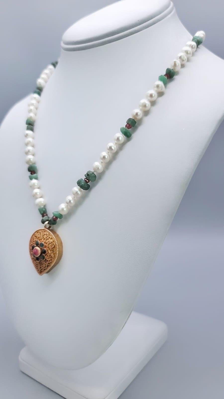 A.Jeschel Emerald and Ruby encrusted hand-crafted heart-shaped Ghau box For Sale 5