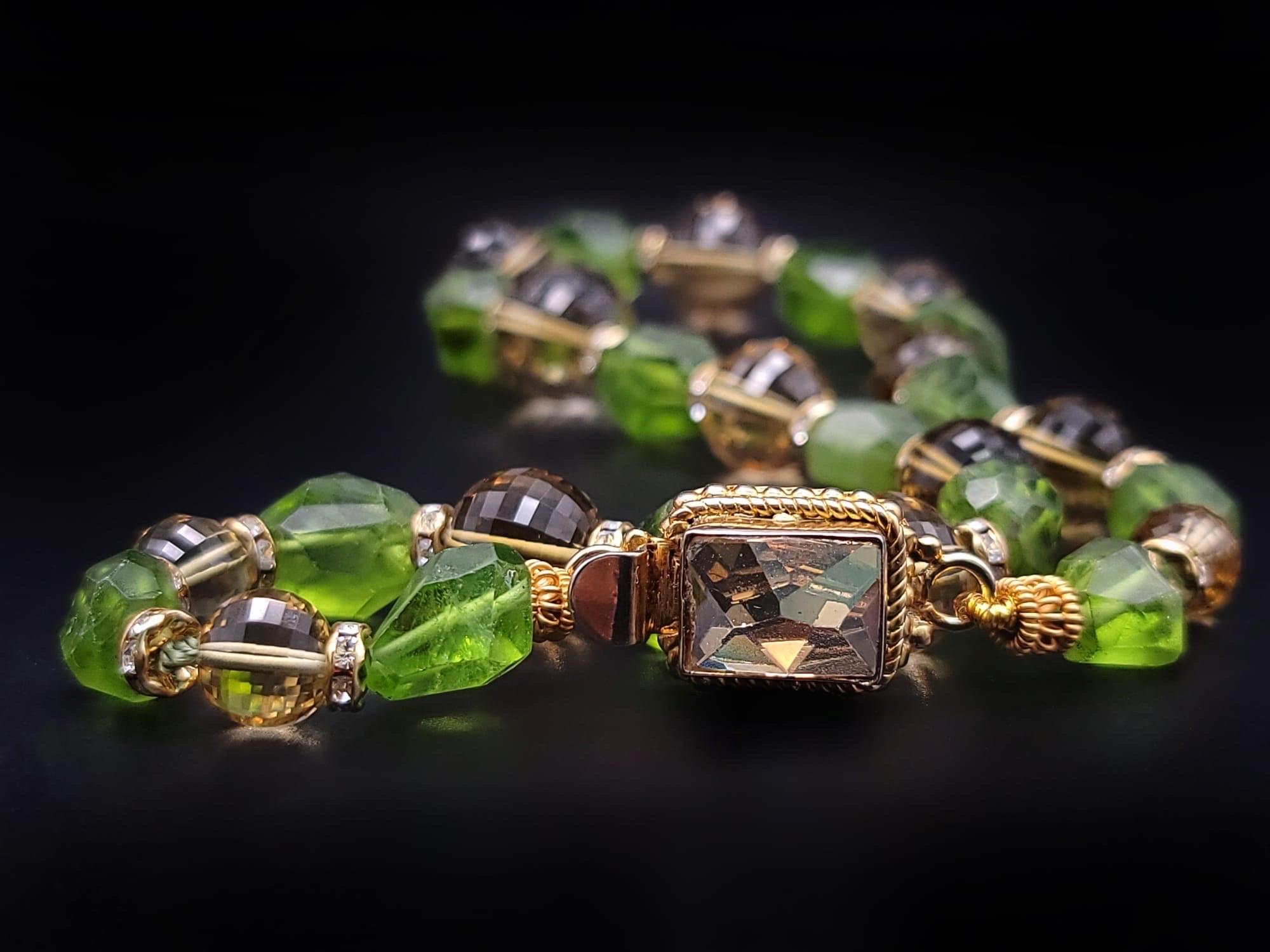 A.Jeschel Extraordinary Peridot and Citrine single strand necklace. For Sale 5