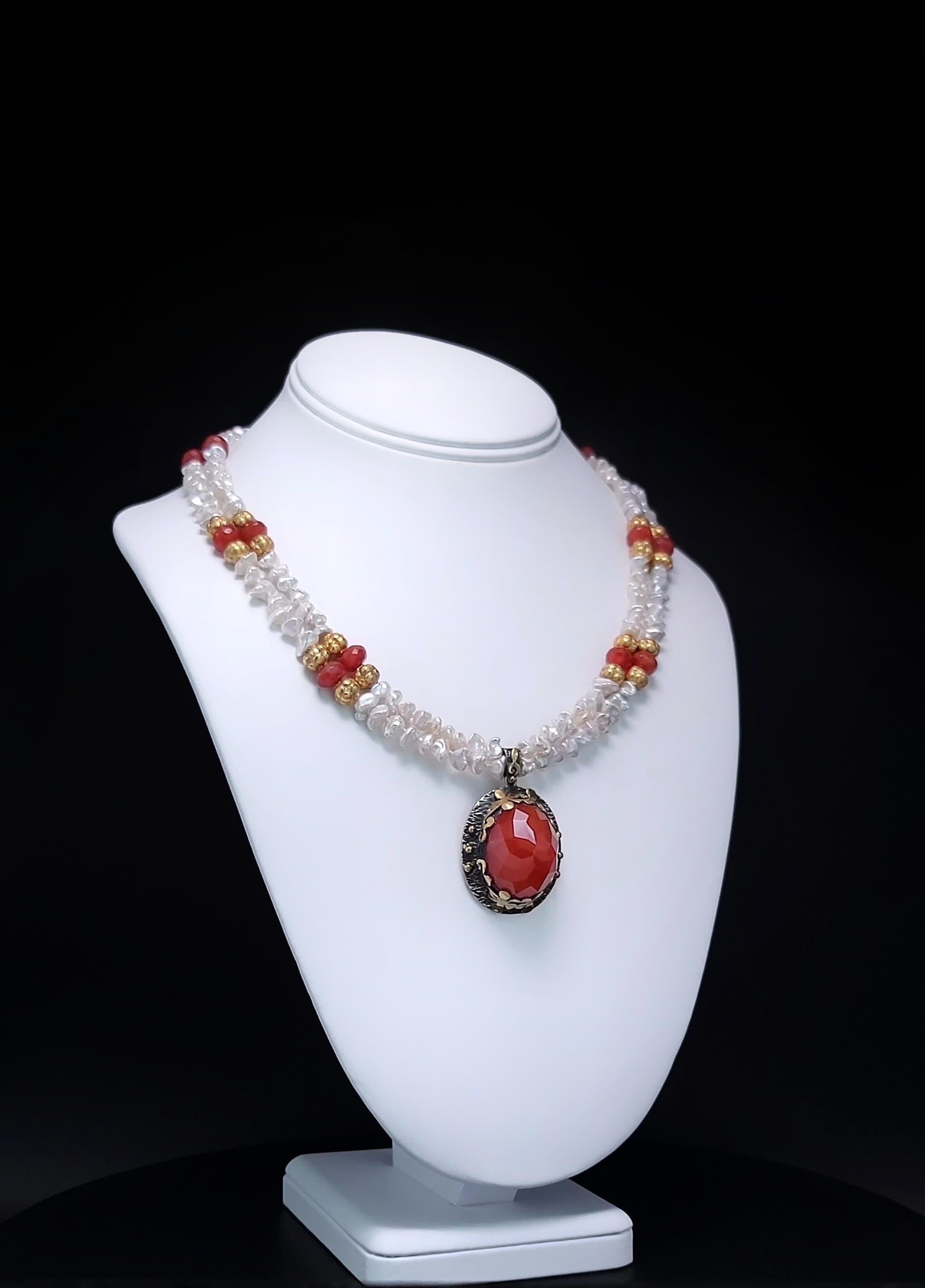 Contemporain A.Jeschel, collier Pendat Keshi en cornaline facettée et perles d'eau douce en vente