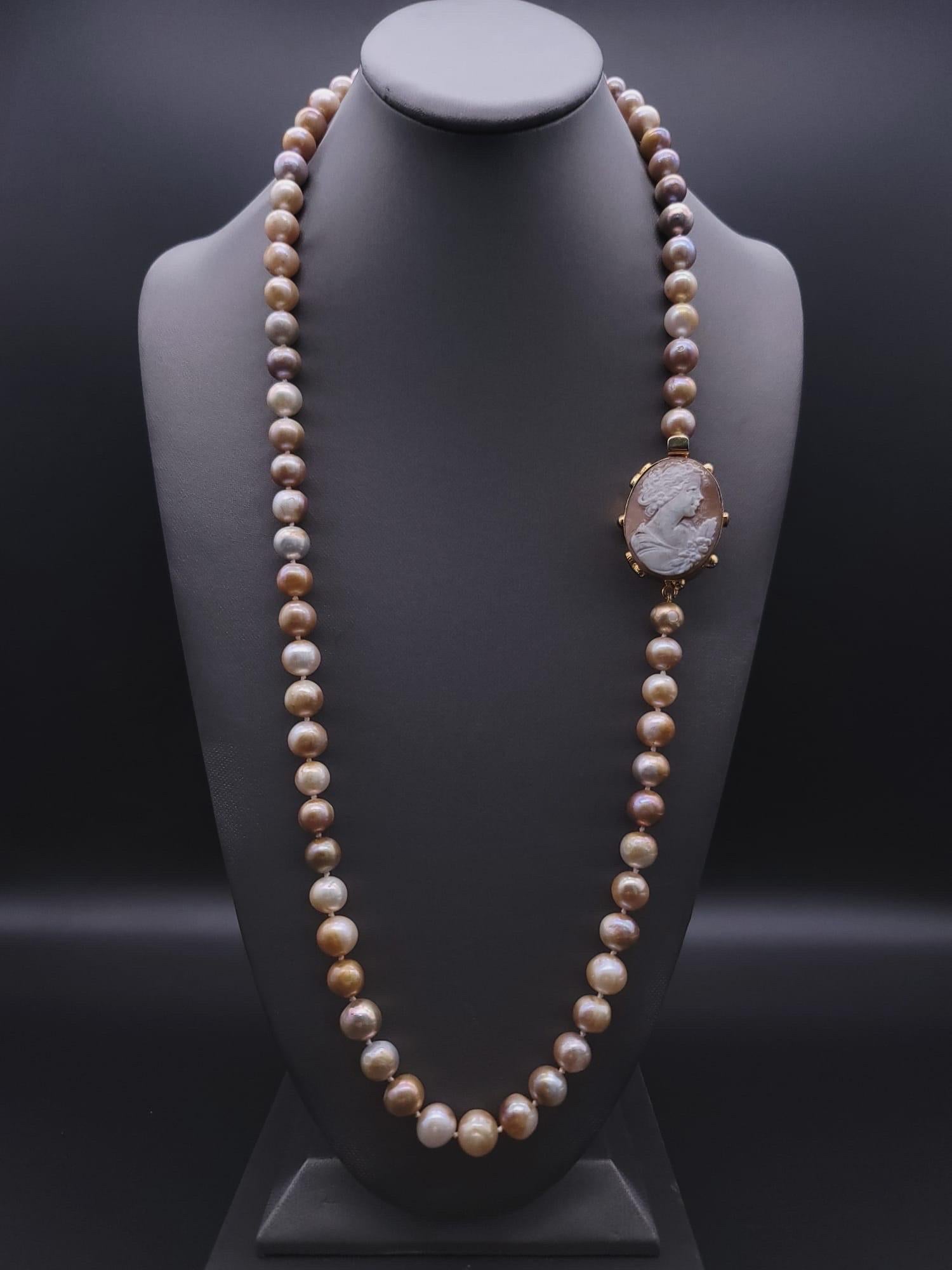 A.Jeschel Fantastic long Champagne Pearl necklace In New Condition In Miami, FL