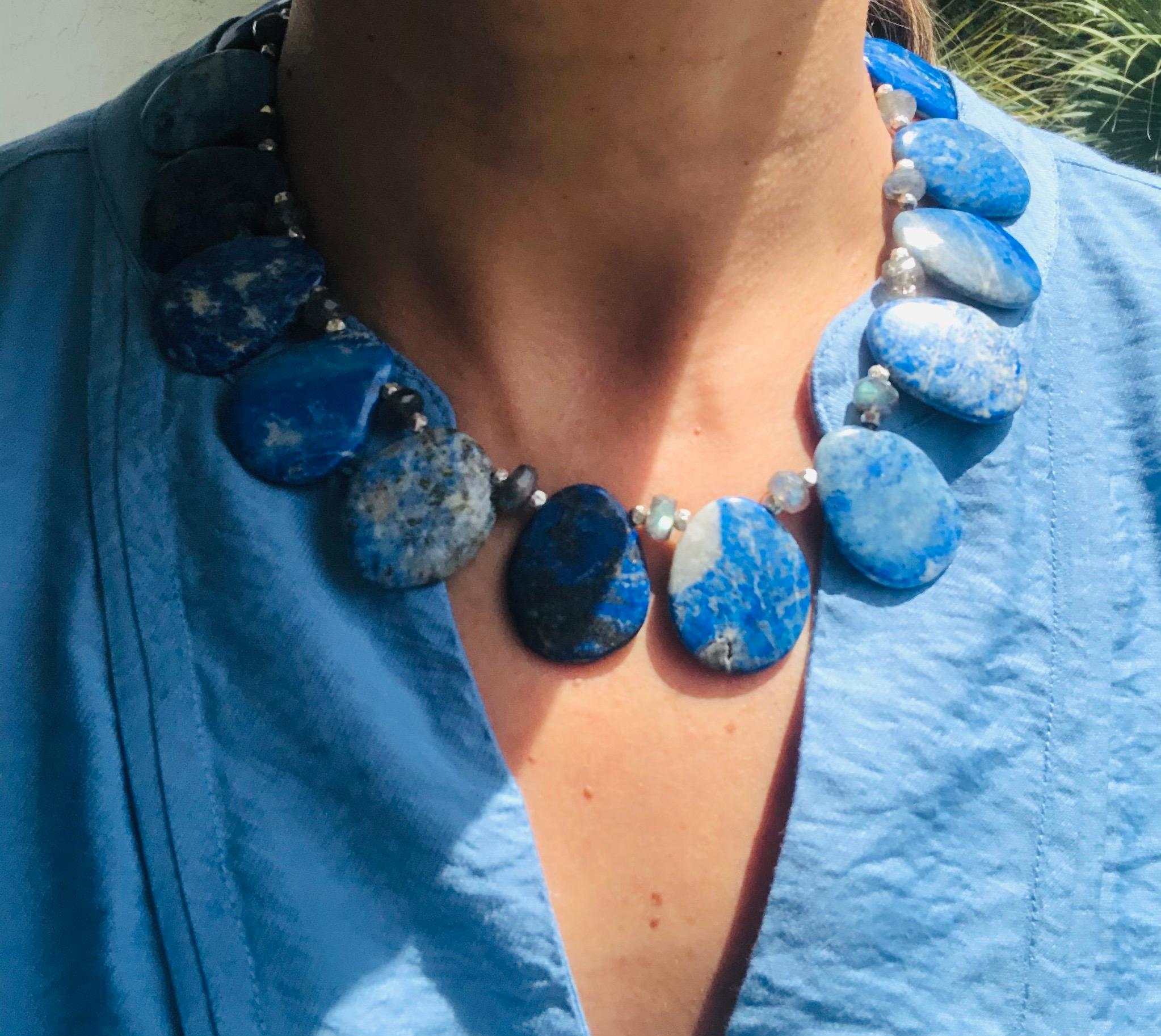 A.Jeschel Versatil collar Lapis plates and Labradorite necklace. In New Condition For Sale In Miami, FL