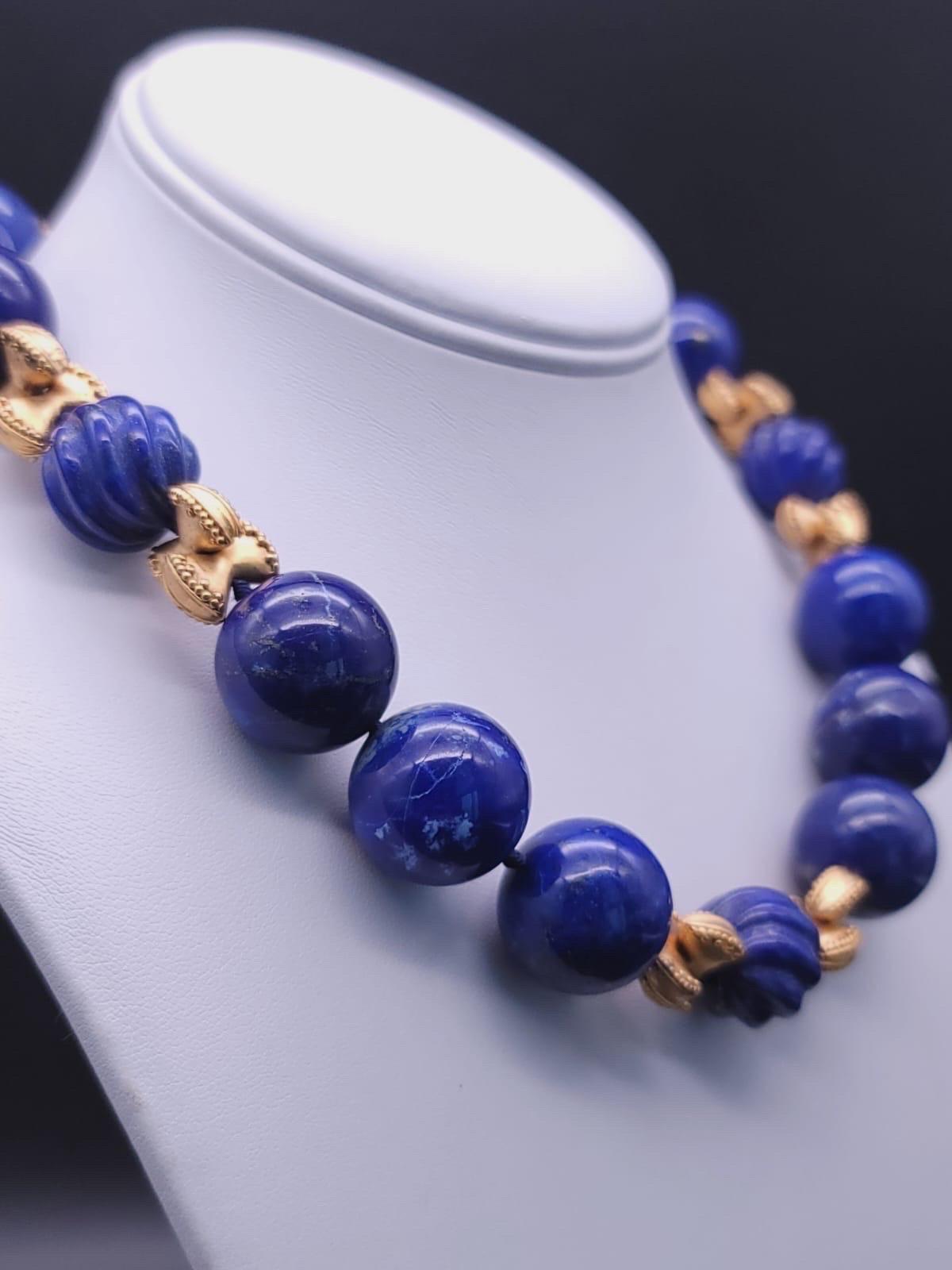 A.Jeschel Large Lapis Lazuli with vermeil knots necklace. In New Condition In Miami, FL