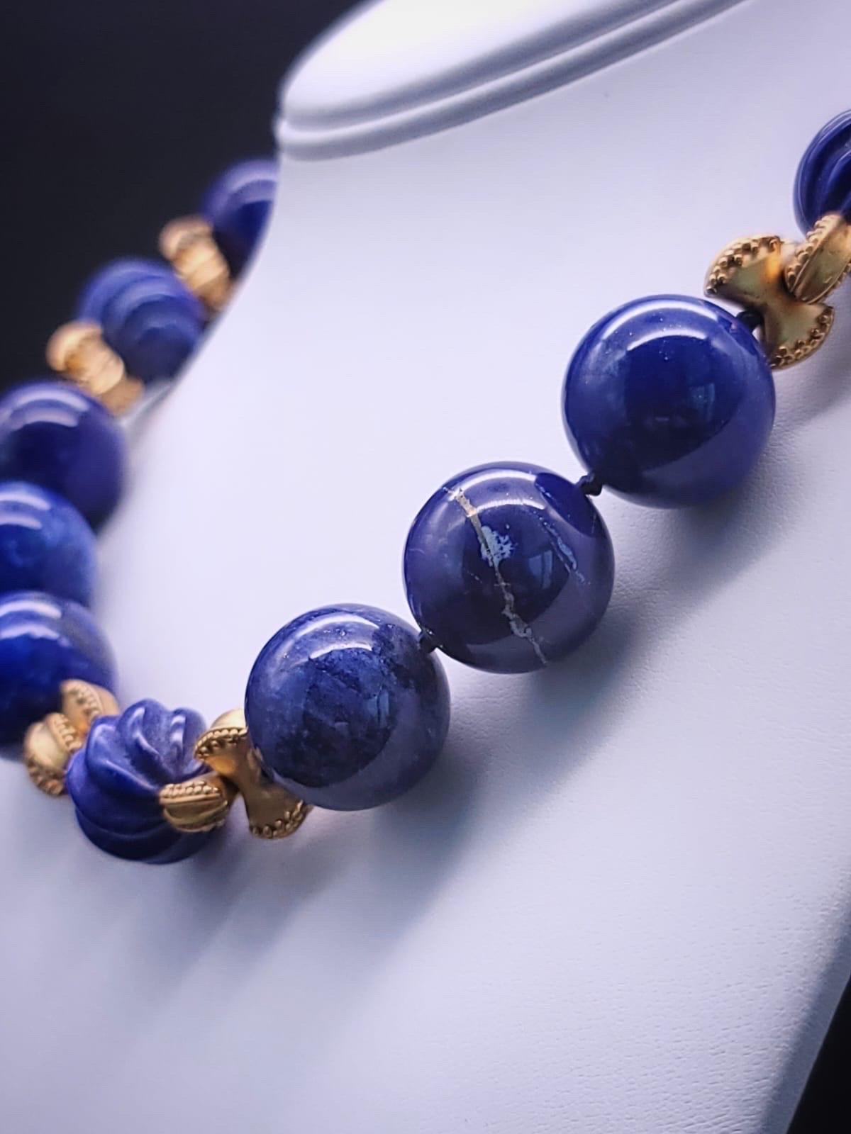 A.Jeschel Large Lapis Lazuli with vermeil knots necklace. 3