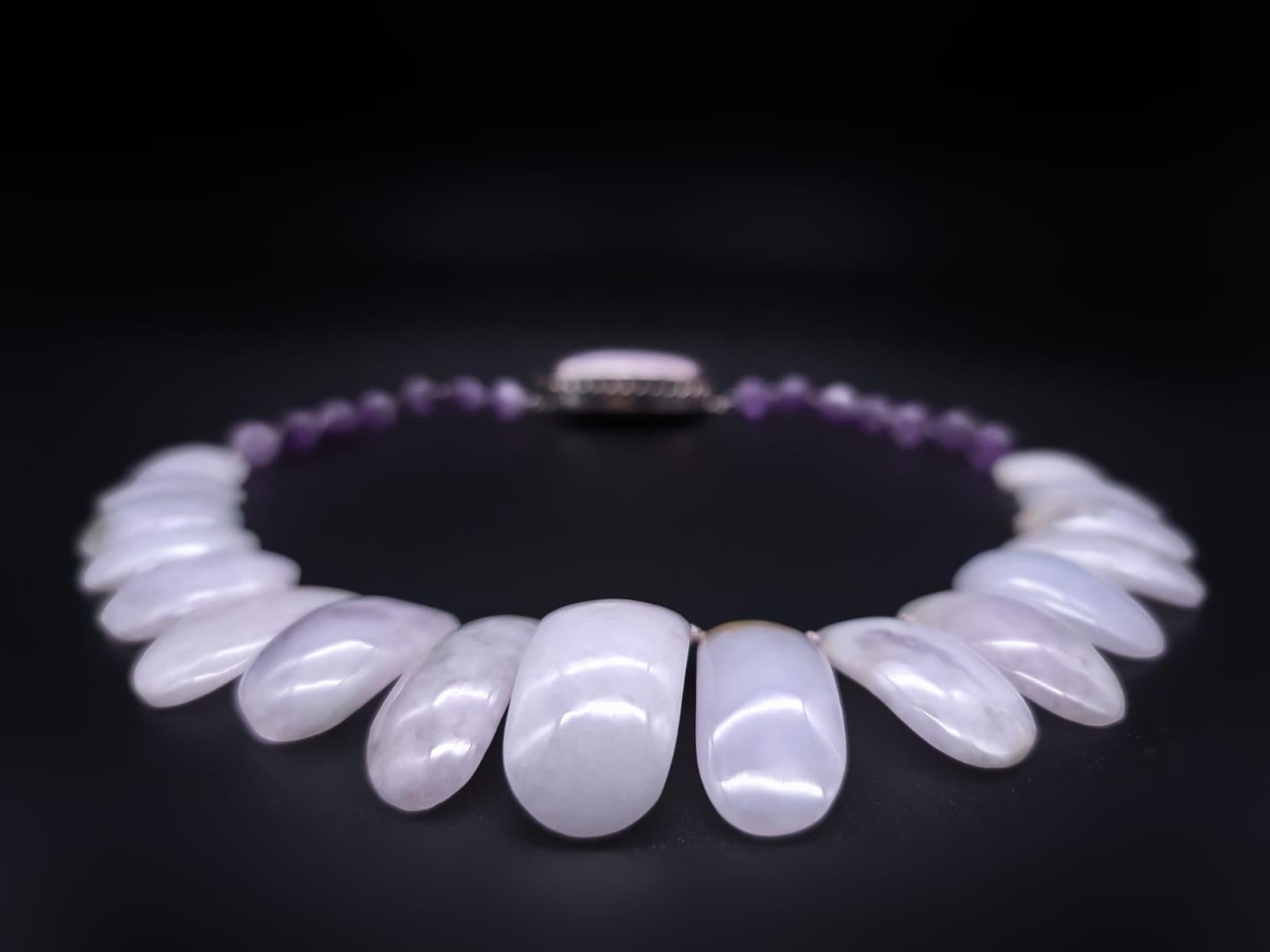 A.Jeschel Lavander Jade Necklace. In New Condition For Sale In Miami, FL