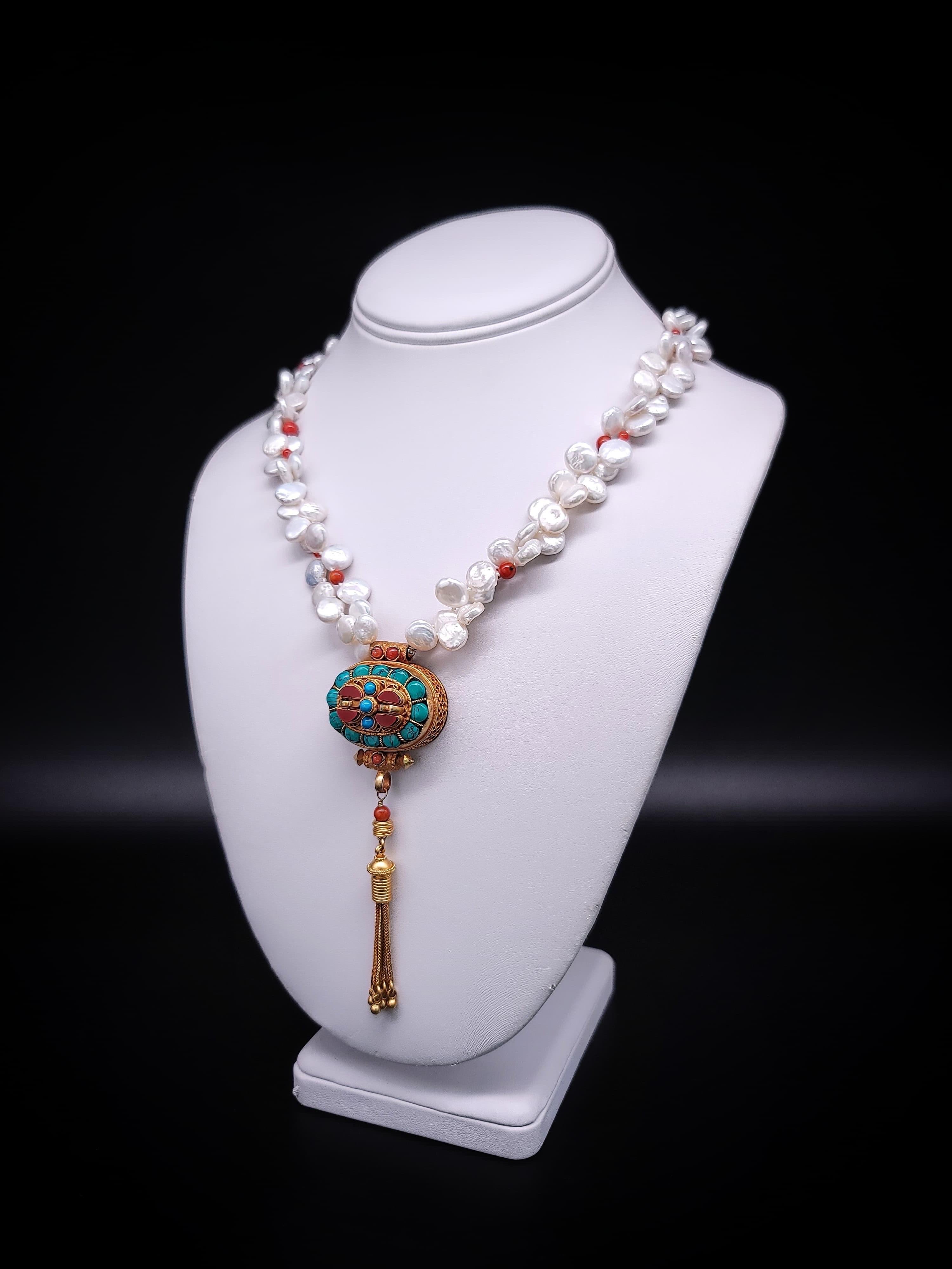 A.Jeschel  Pearl necklace with Ghau Box pendant. For Sale 7