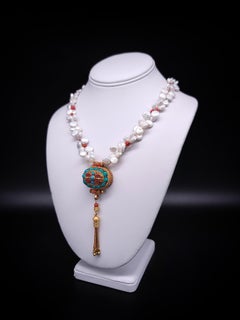A.Jeschel  Pearl necklace with Ghau Box pendant.