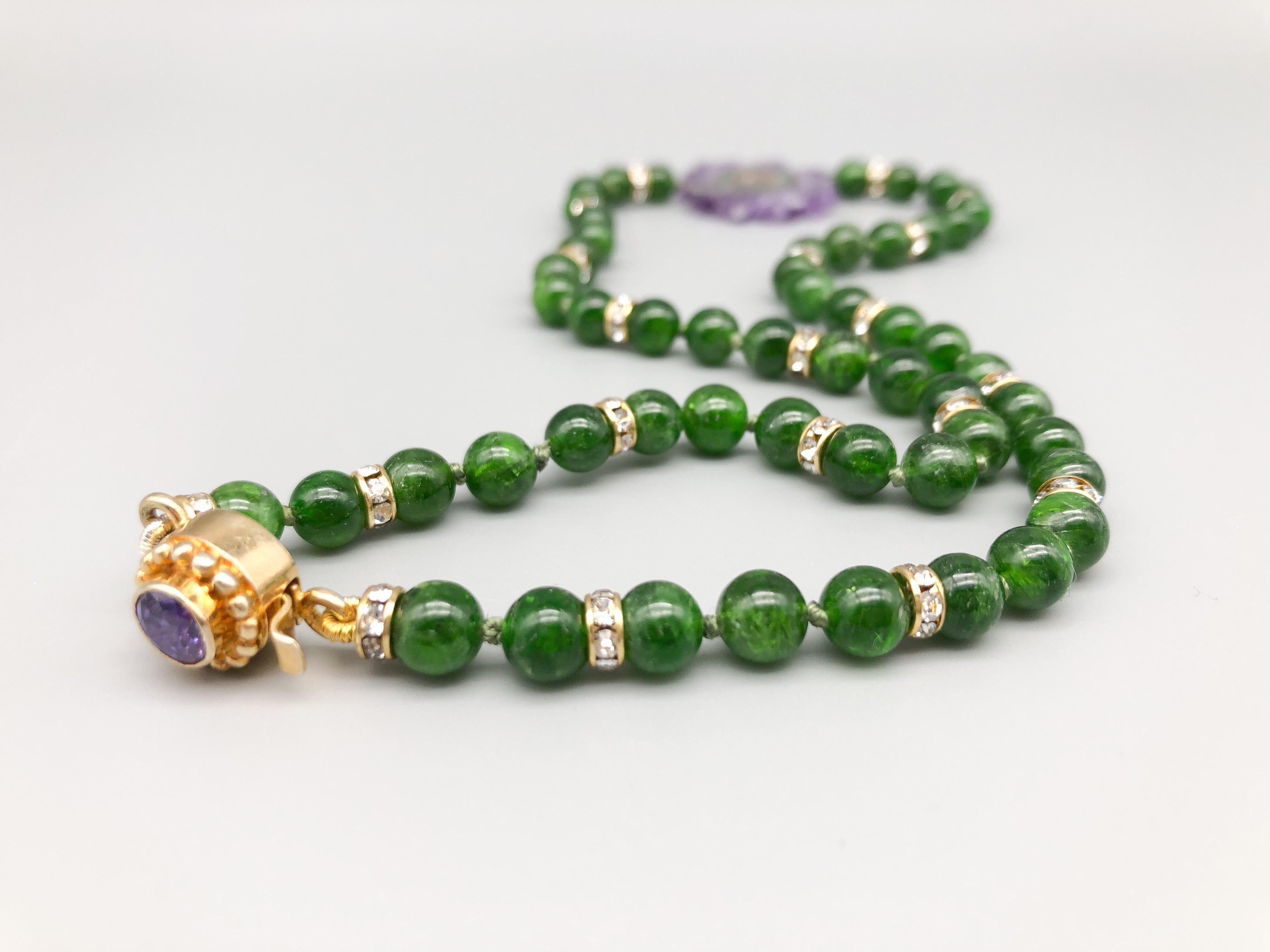A.Jeschel Chrome Diopside beads with an Amethyst Stalactite Pendant. In New Condition For Sale In Miami, FL