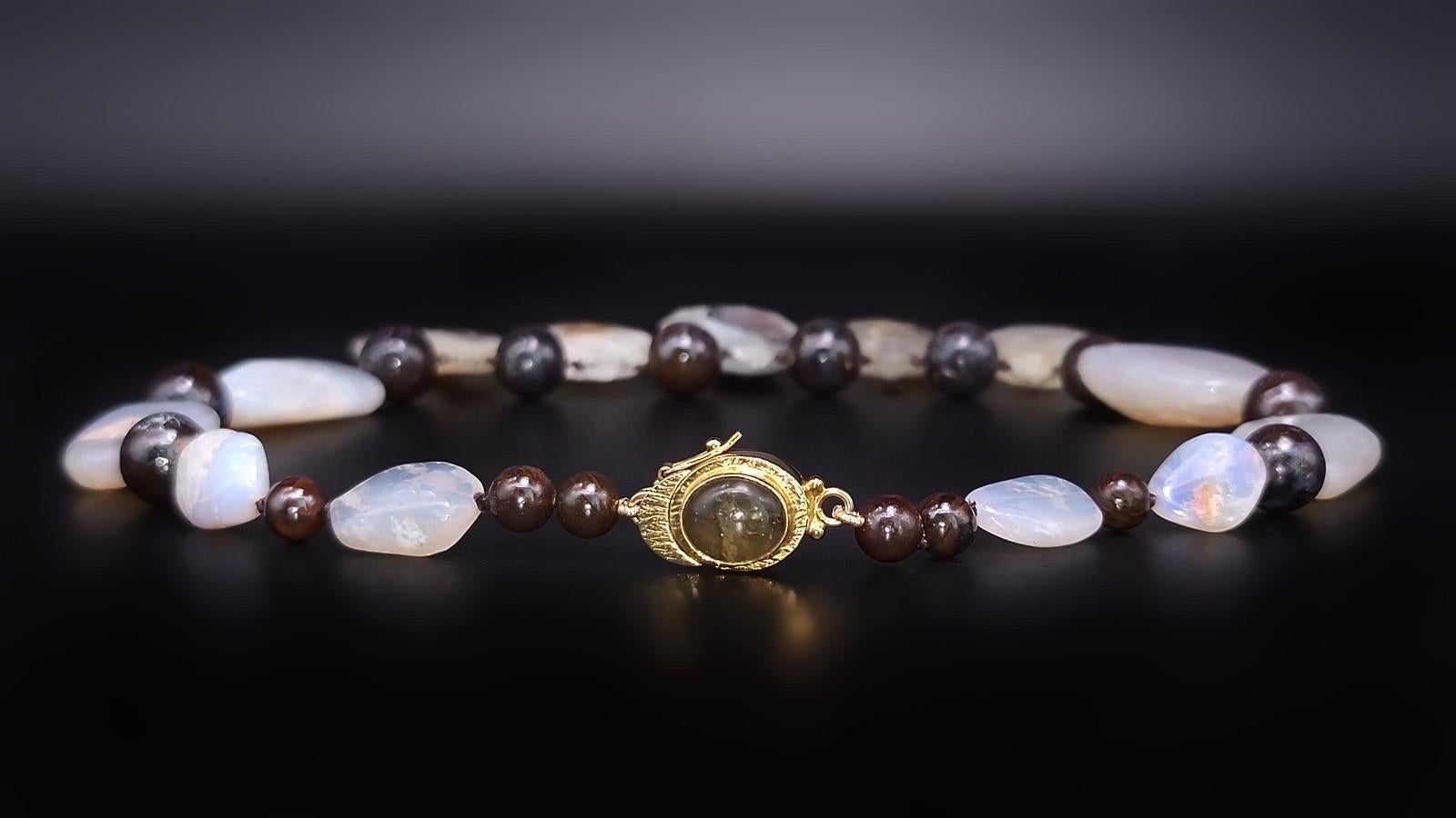 Collana in quarzo solare e opali australiani di A.Jeschel In condizioni Nuovo in vendita a Miami, FL