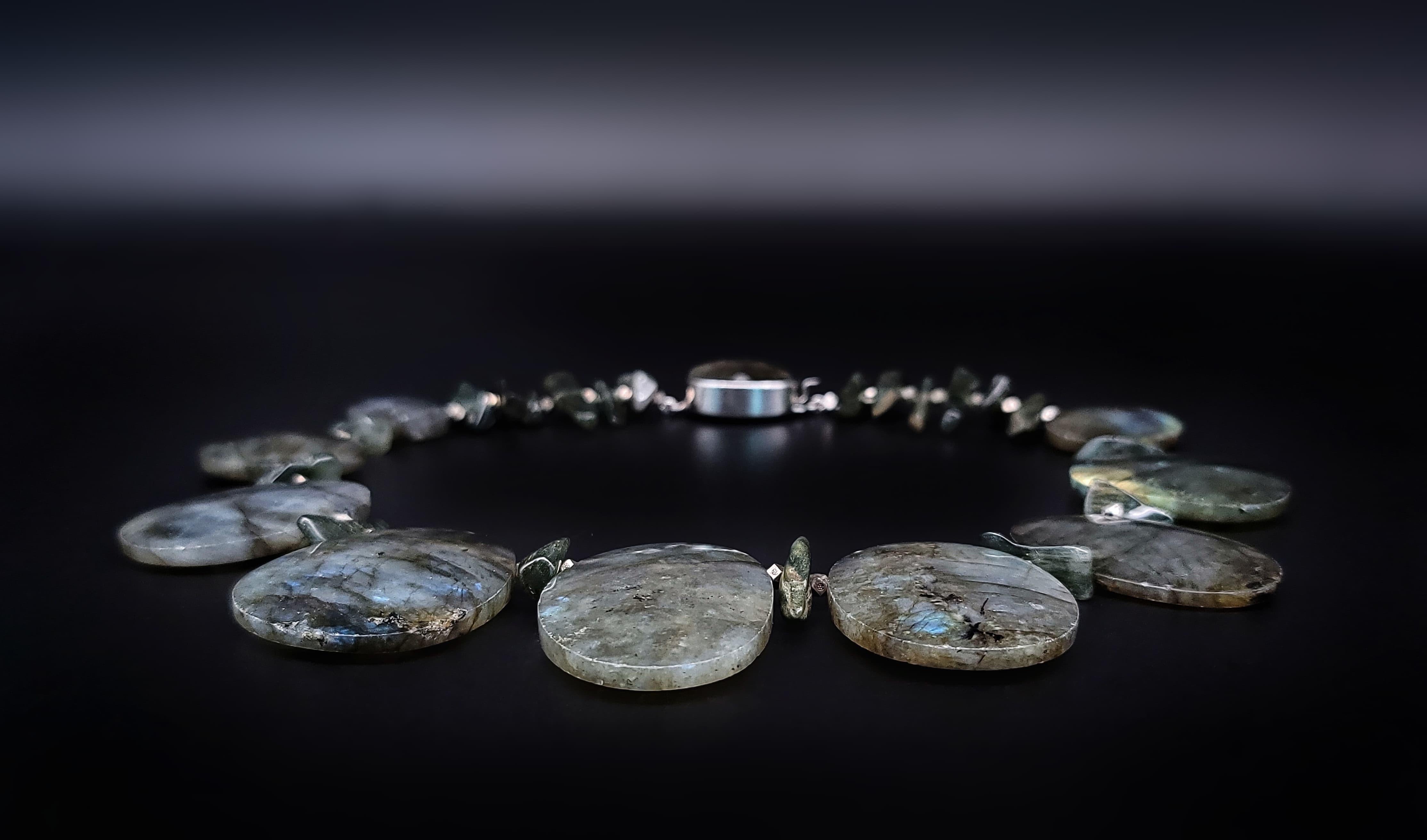 A.Jeschel Spectacular Labradorite plates necklace For Sale 1