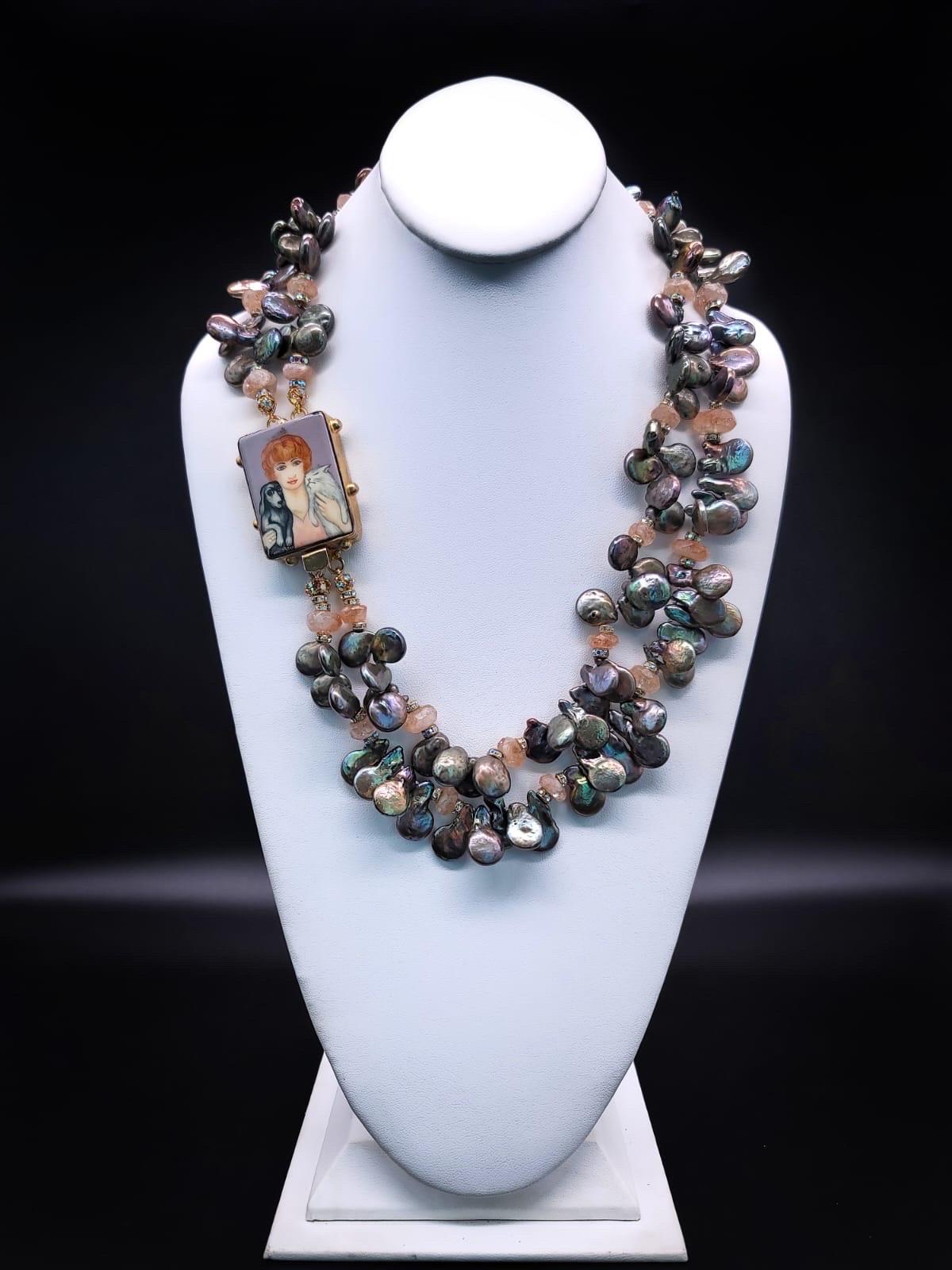 A.Jeschel Atemberaubende graue Perlenkette mit Art-déco-Verschluss. im Zustand „Neu“ im Angebot in Miami, FL