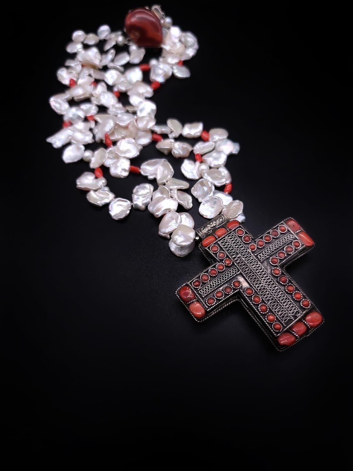 A.Jeschel Stunning Keshi Pearl necklace with silver cross pendant. For Sale 2
