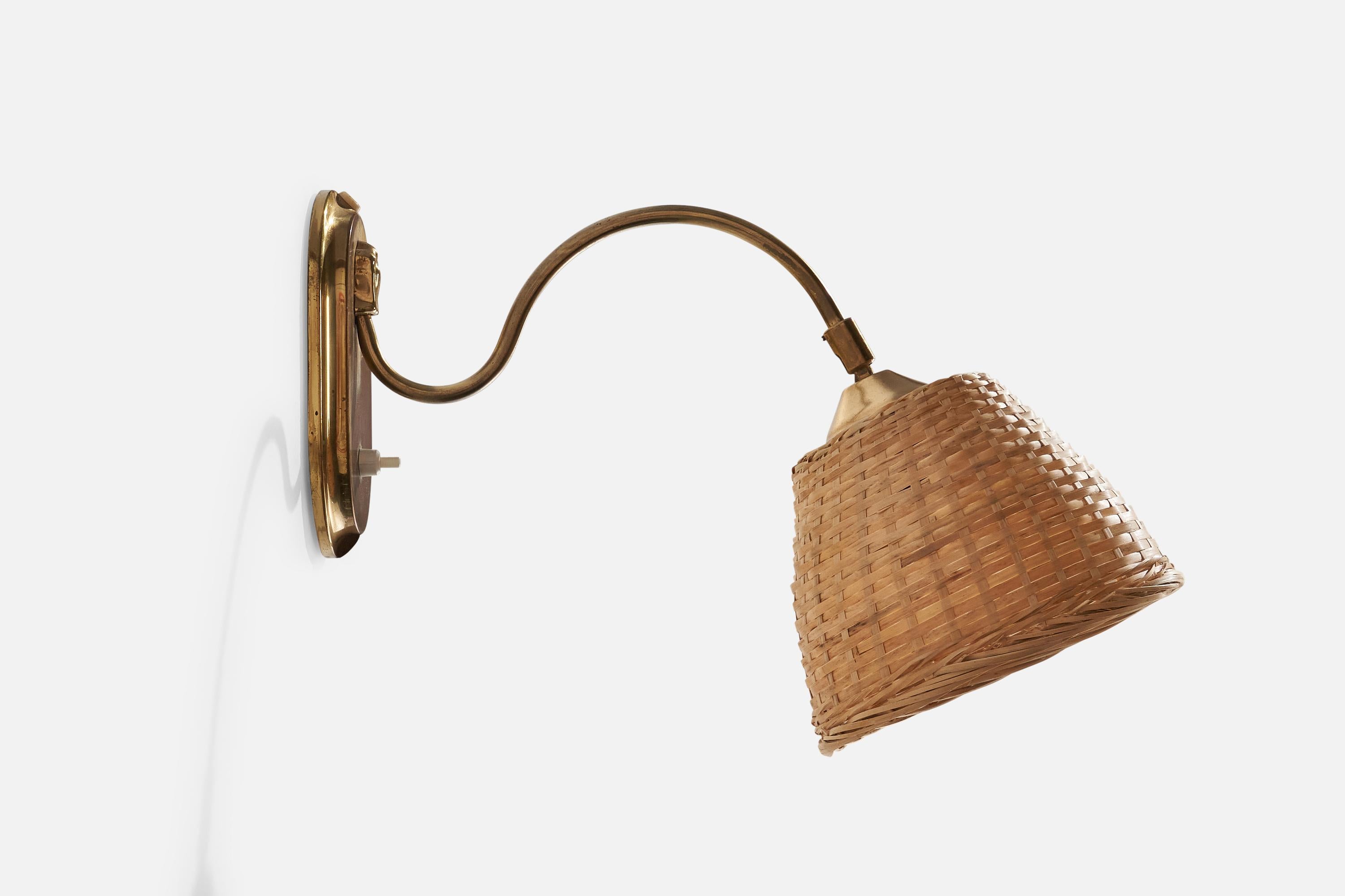 AJH, Wall Light, Brass, Rattan, Sweden, 1940s In Good Condition For Sale In High Point, NC