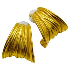 AK ANNE KLEIN vintage gold dangle designer runway earrings