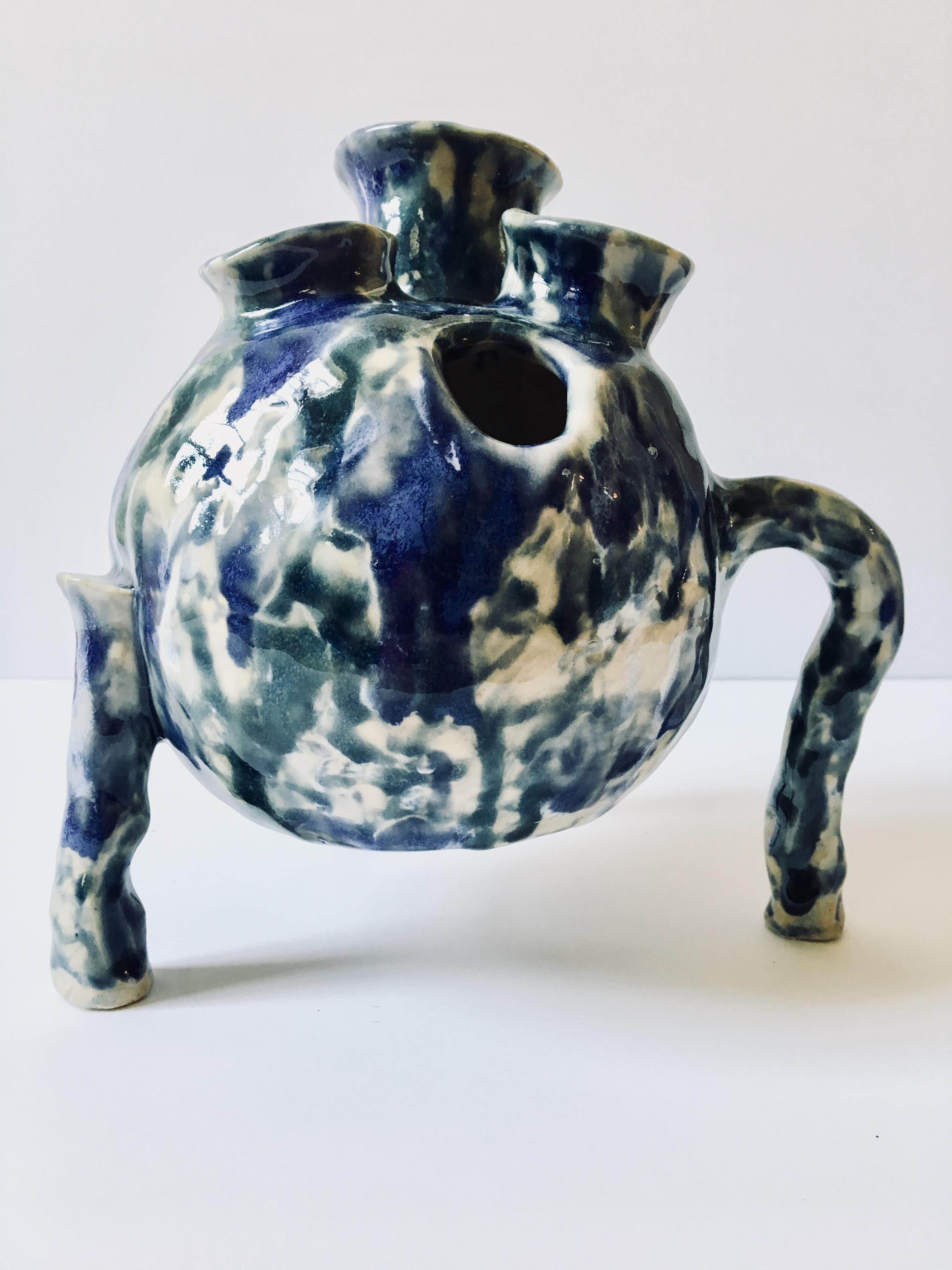 Sculpture ceramic vessel: 'Creature Medium 2' For Sale 2