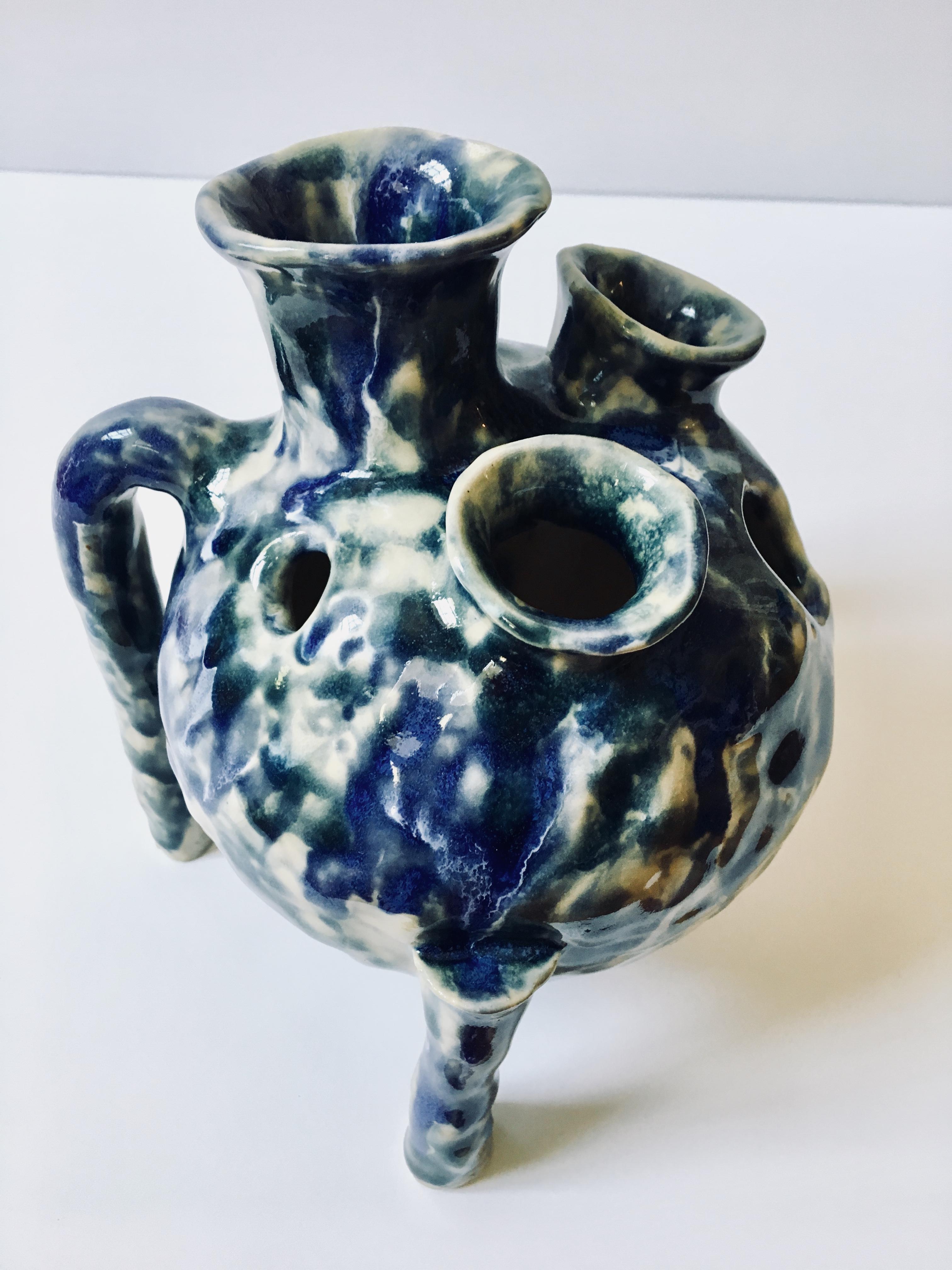 Sculpture ceramic vessel: 'Creature Medium 2' For Sale 3