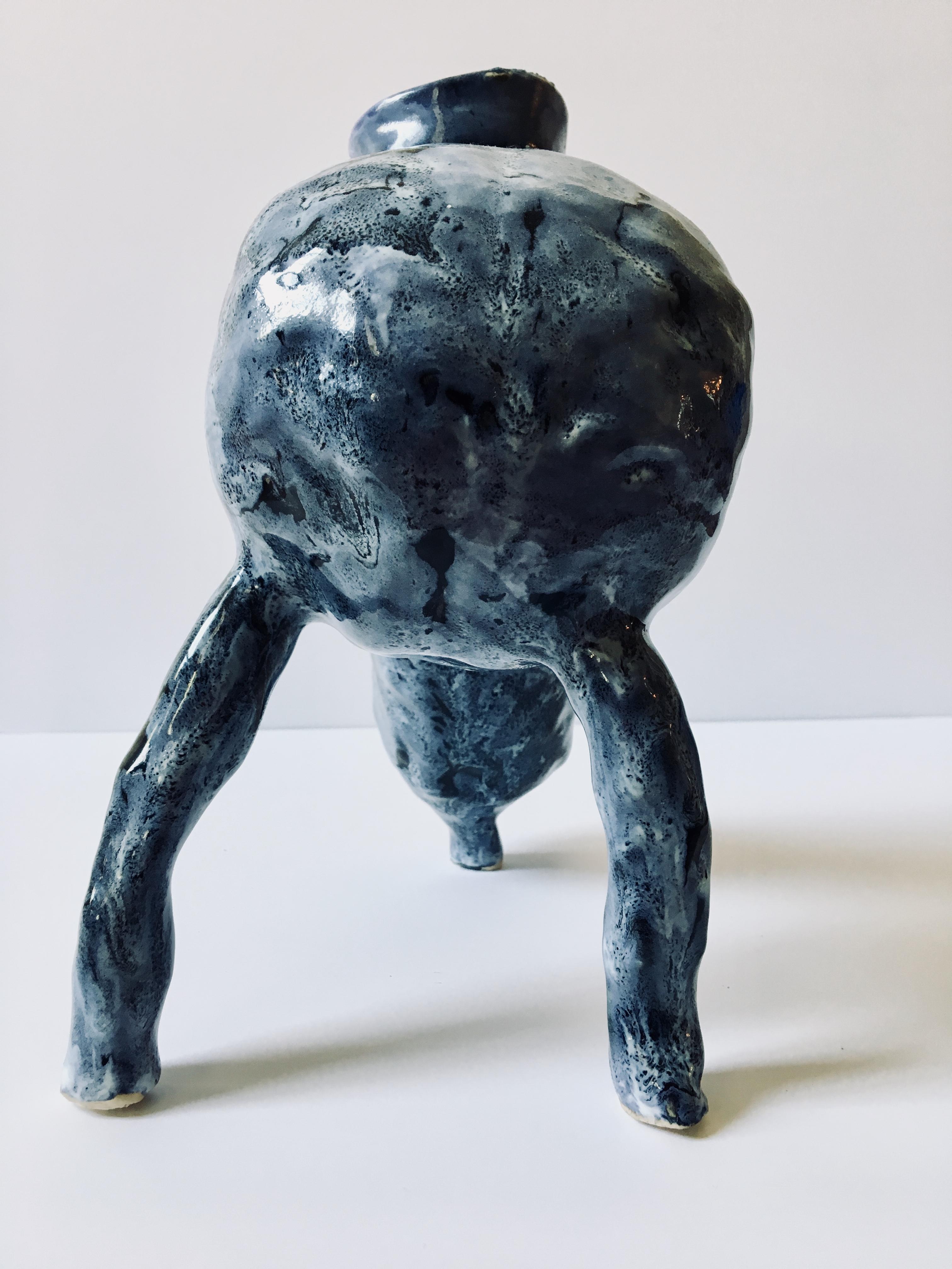 Sculpture ceramic vessel: 'Creature Medium No 3' For Sale 3