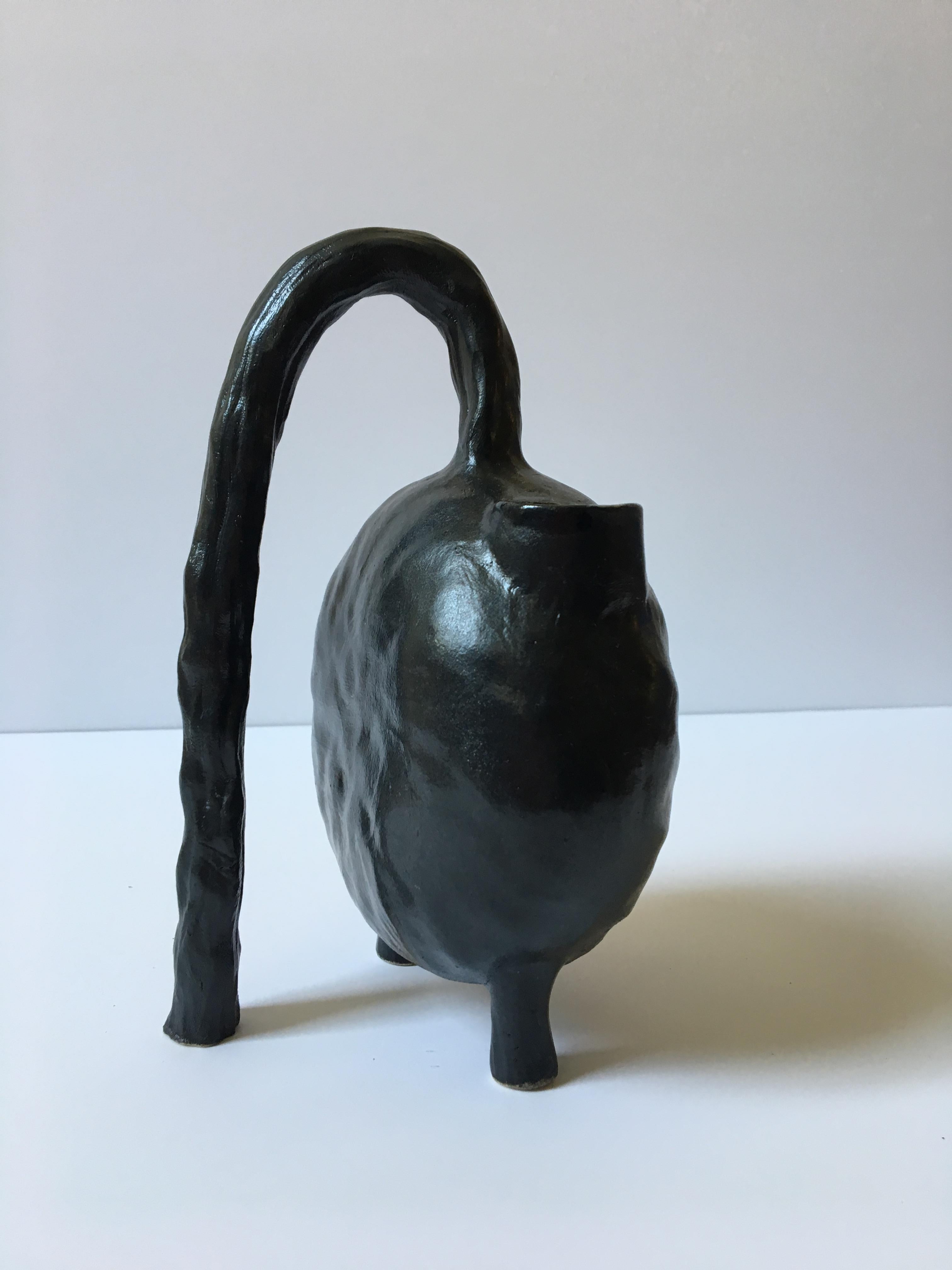 Sculpture ceramic vessels: 'Creatures No. 1, 6, 8' 7